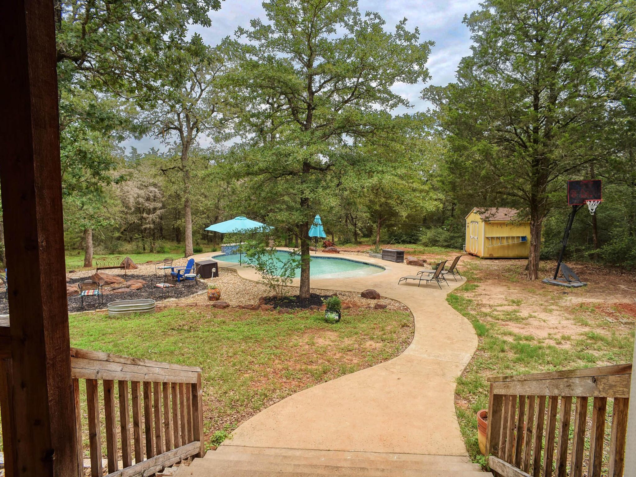 247 Campfire Tx 78957