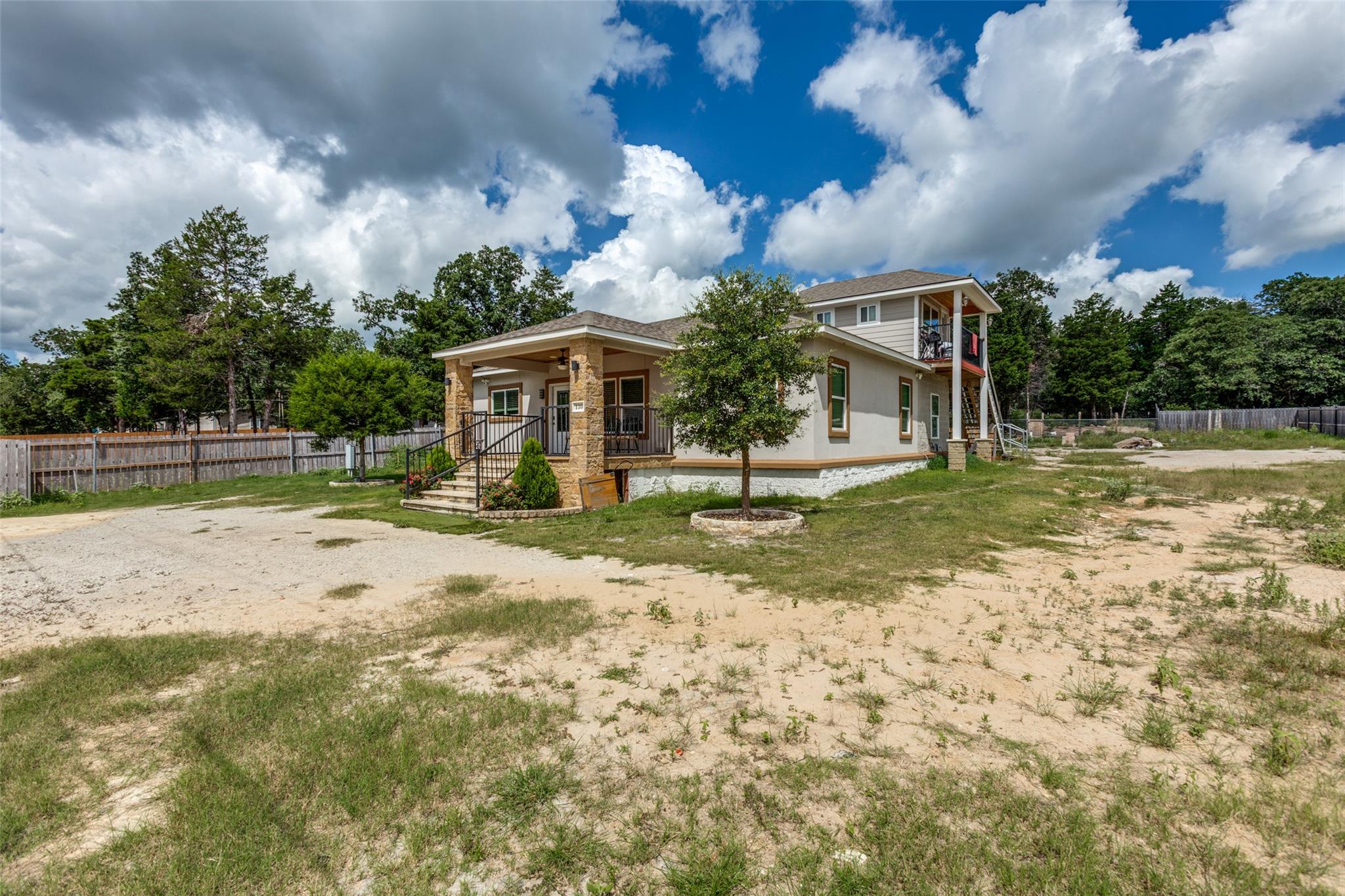 130 Los Arcos Tx 78621