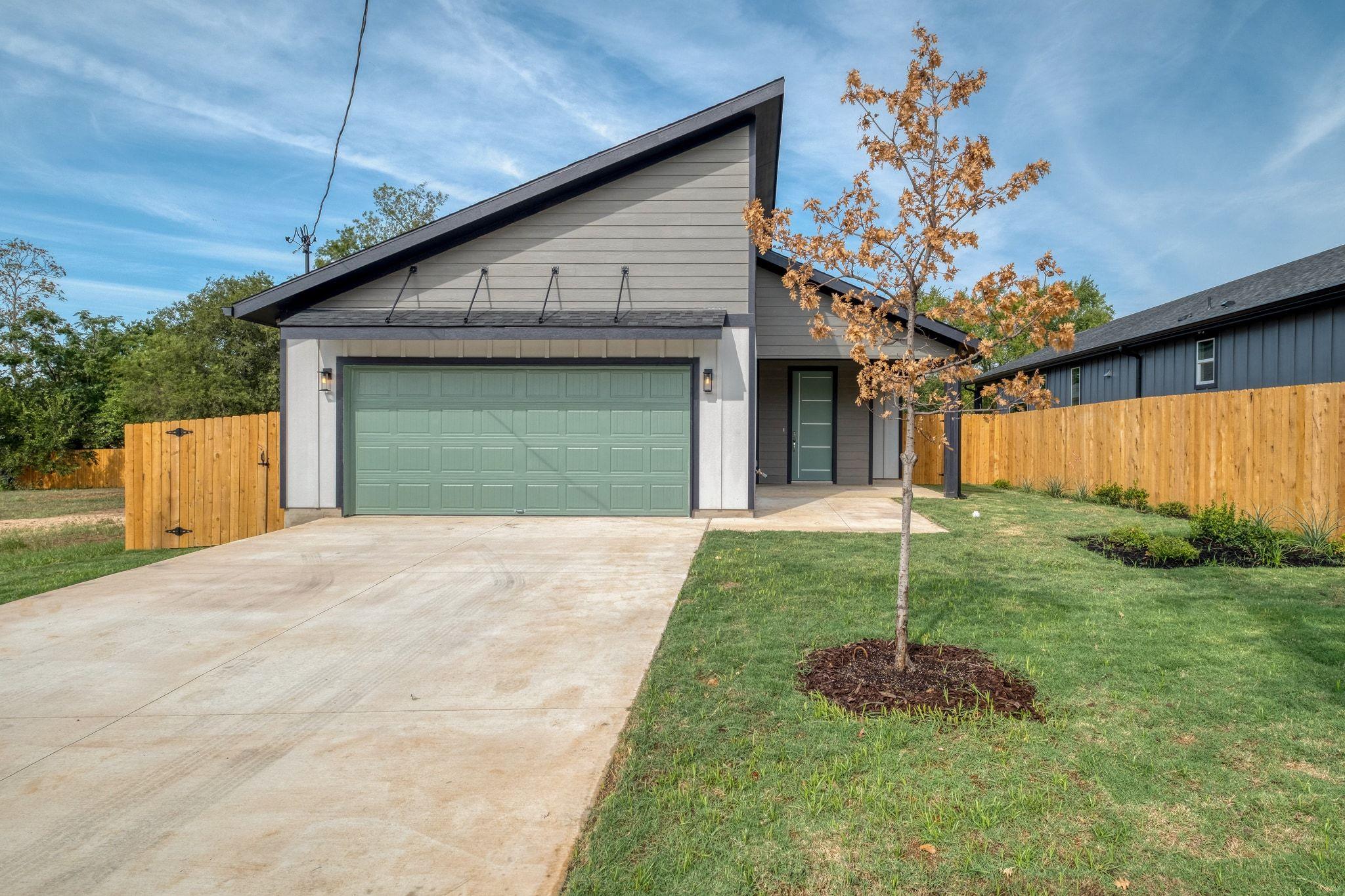 204 Washington Tx 78621