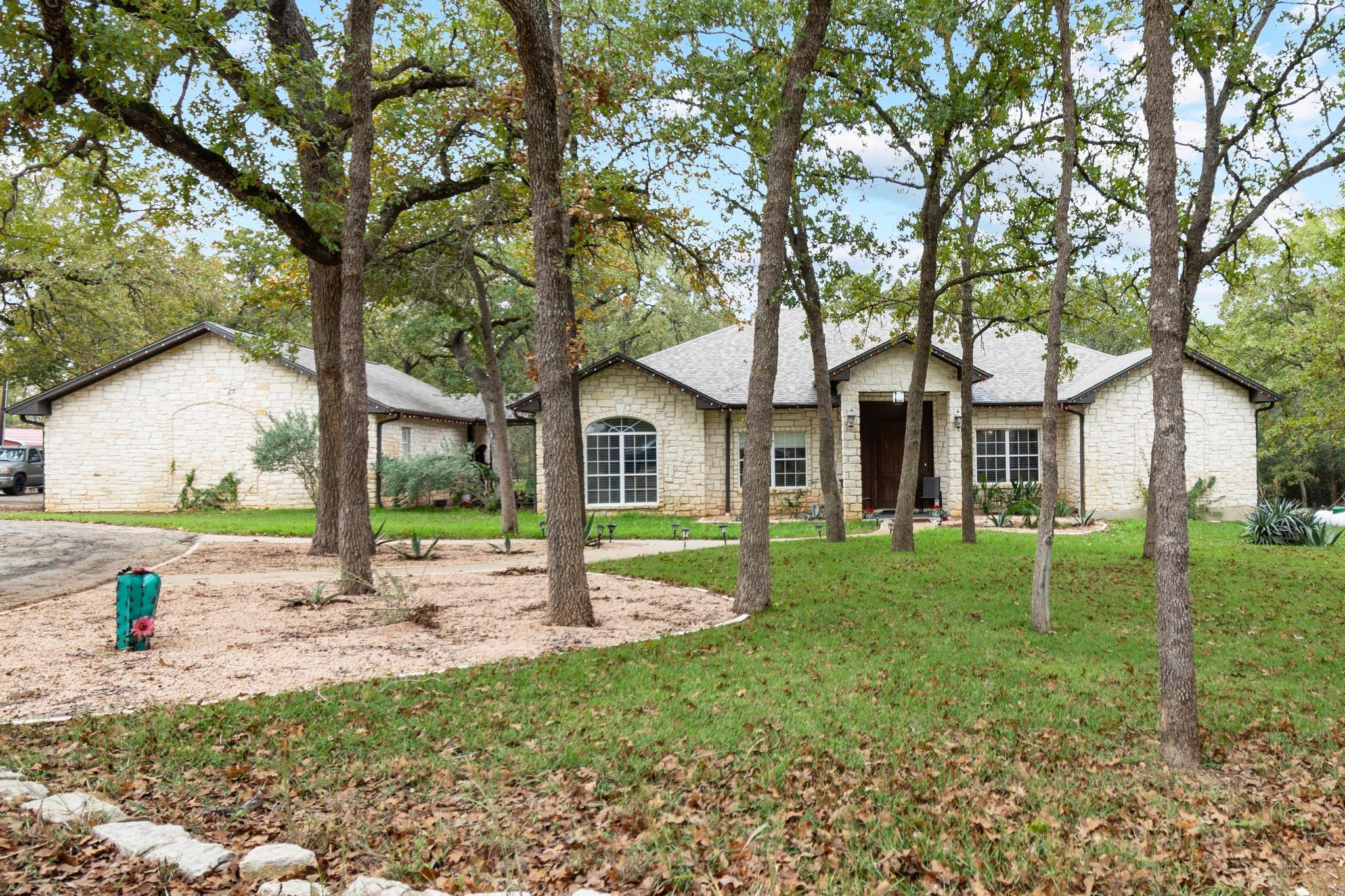 346 The Oaks Tx 78621