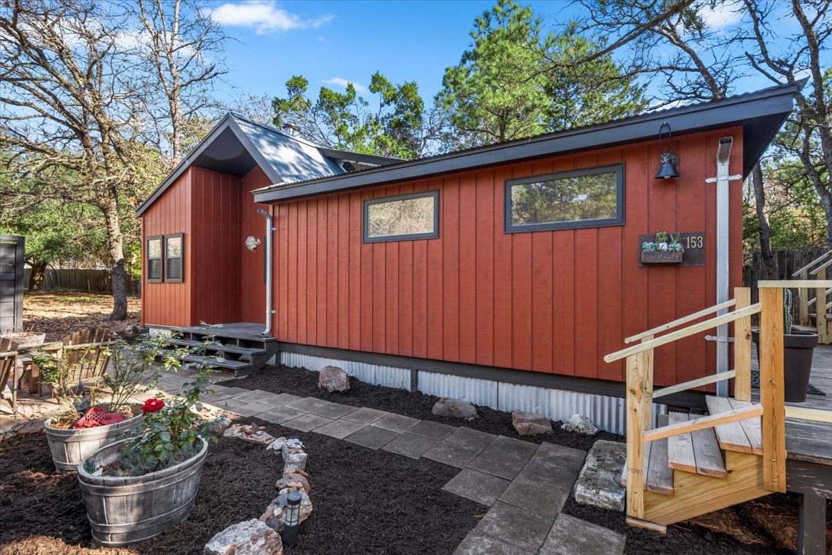 153 Old Wingo Tx 78650