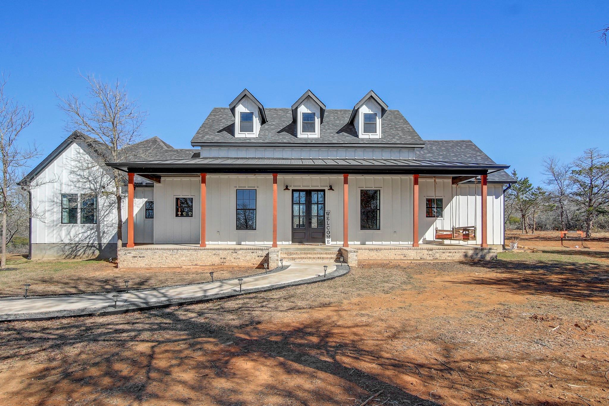 142 Anderson Tx 78662