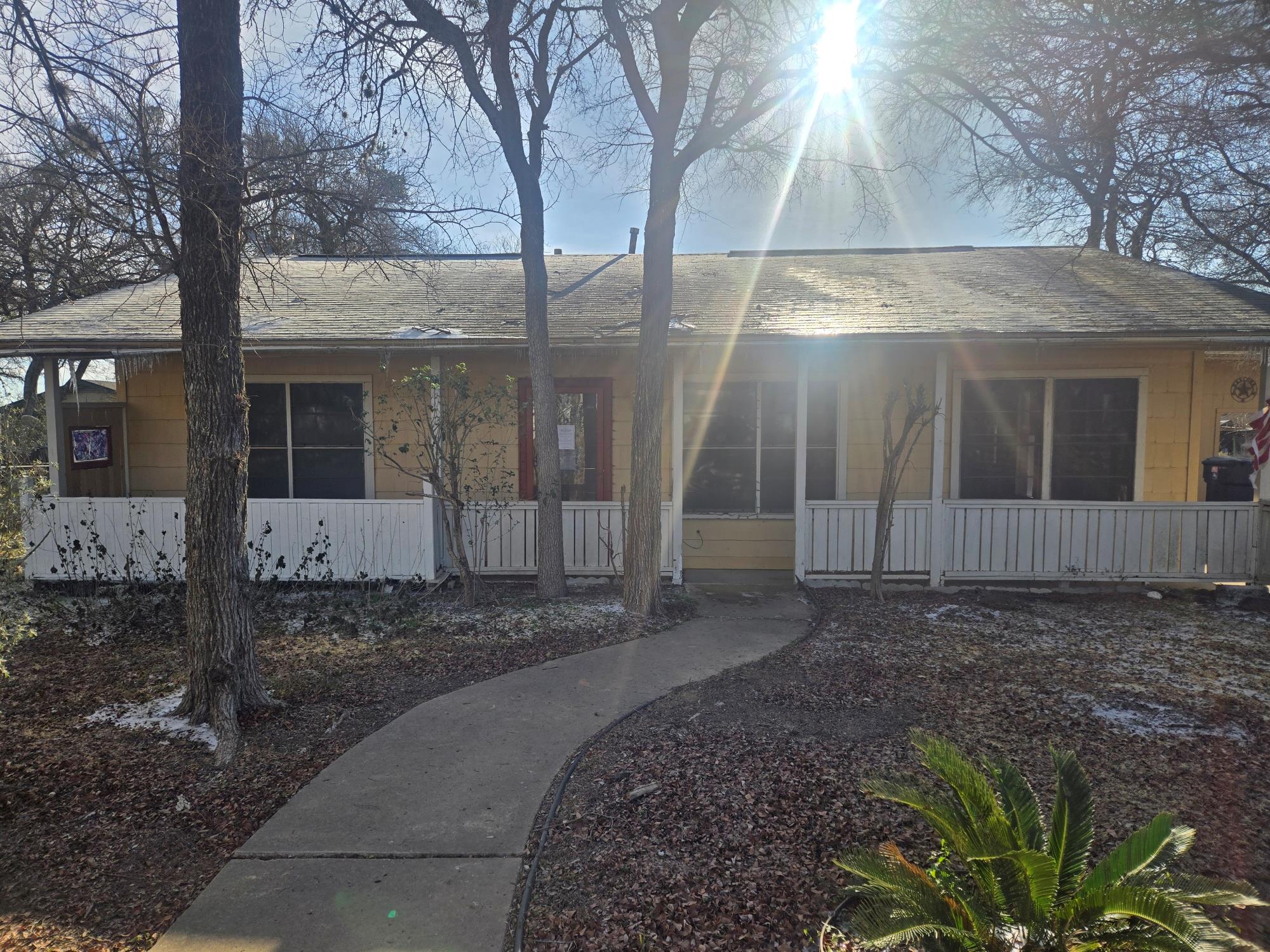 107 Stony Mont Tx 78617