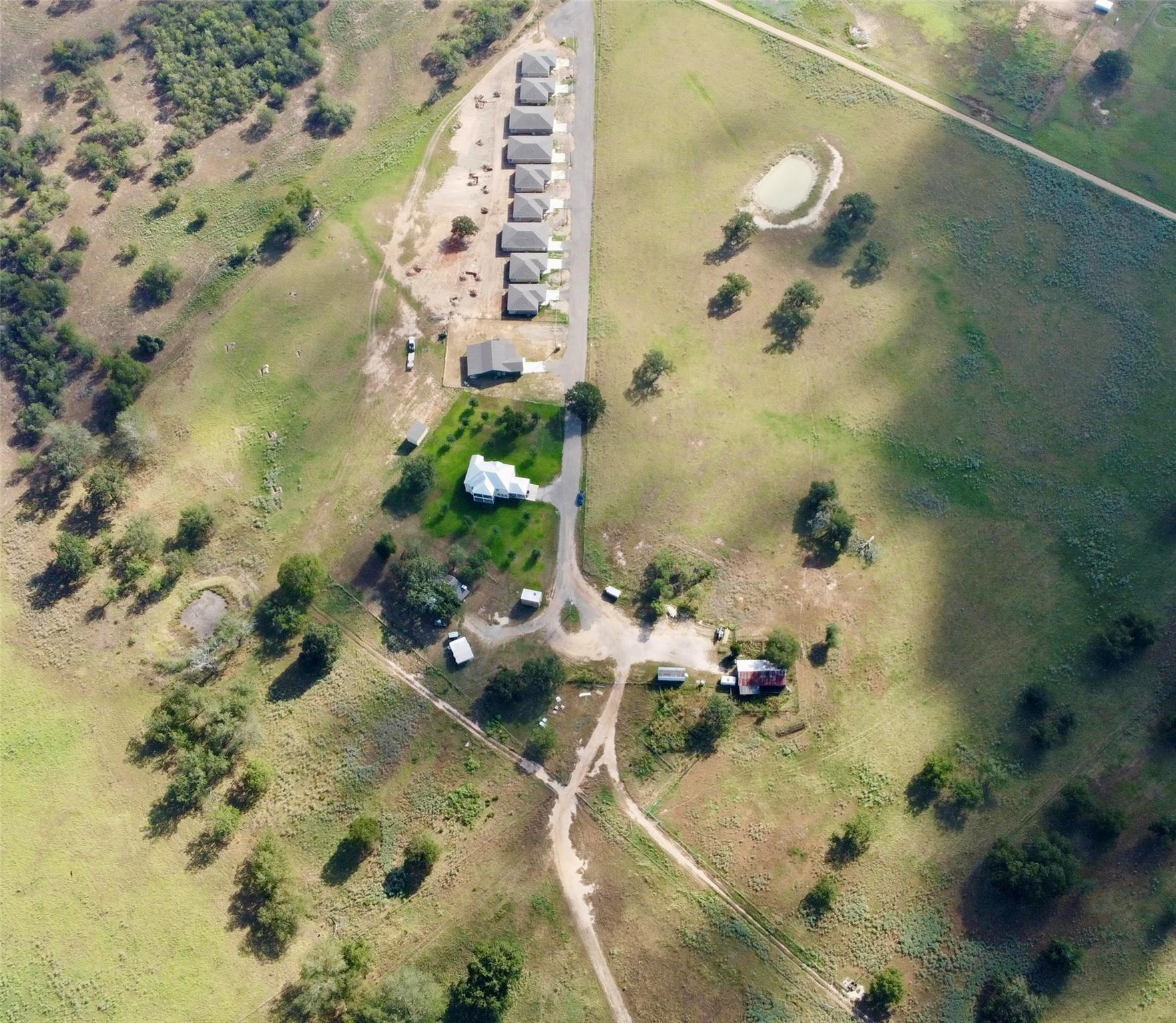 303 Bobs Trail Tx 78602