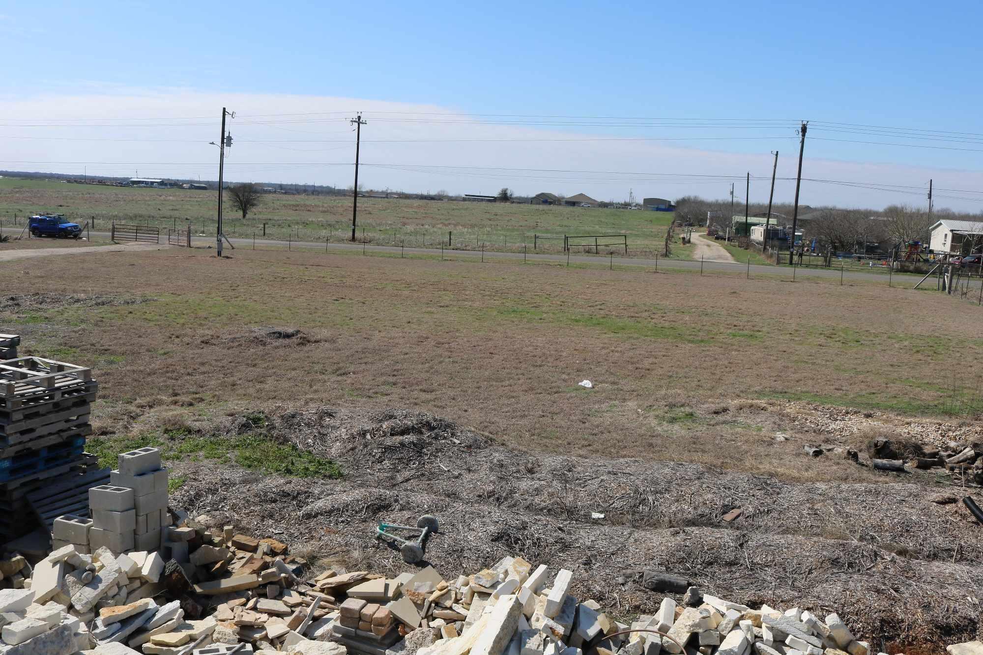 1700 Williamson Tx 78644