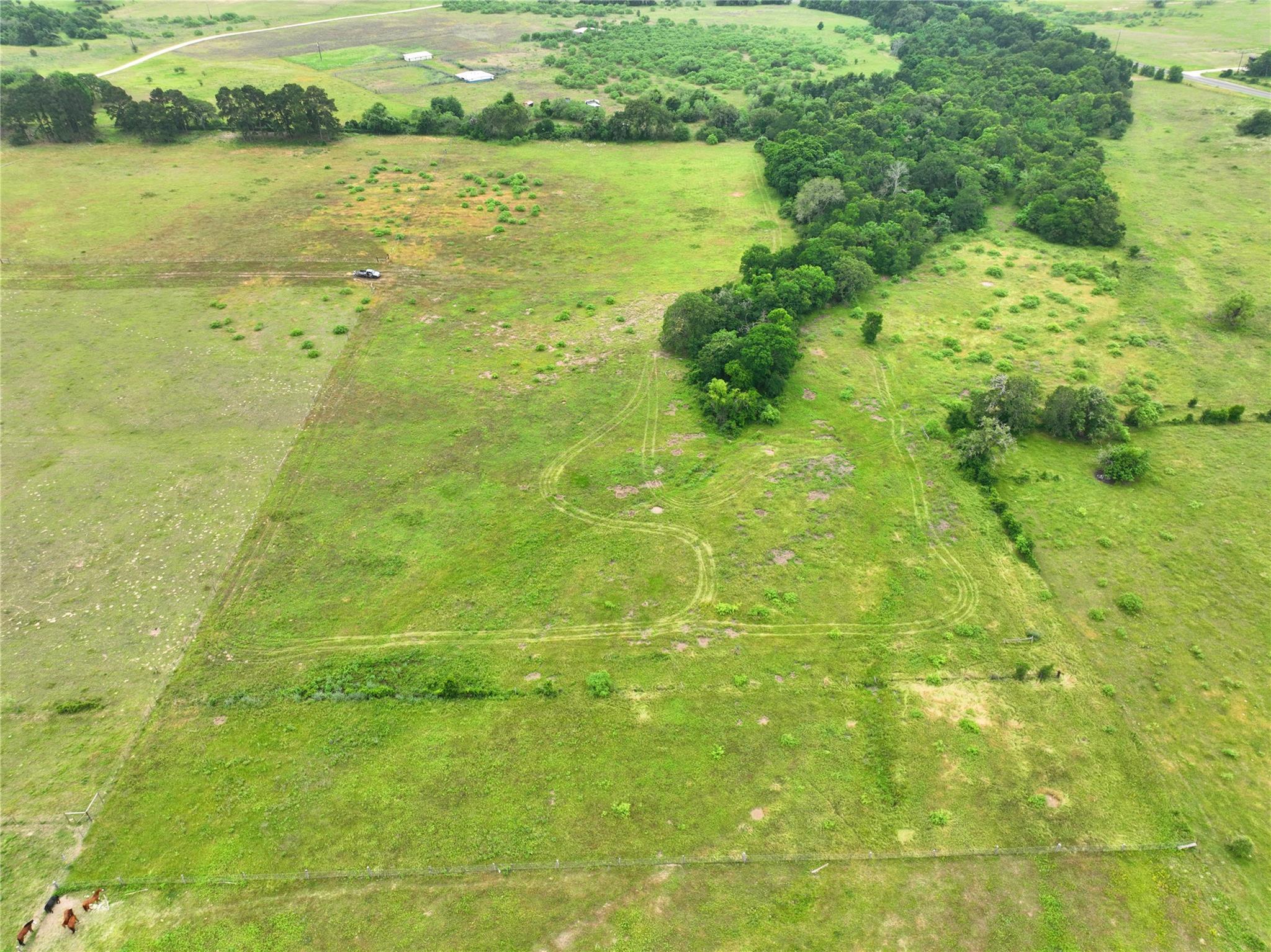 1450 Cattlemens Unit Tract 3 Tx 78644