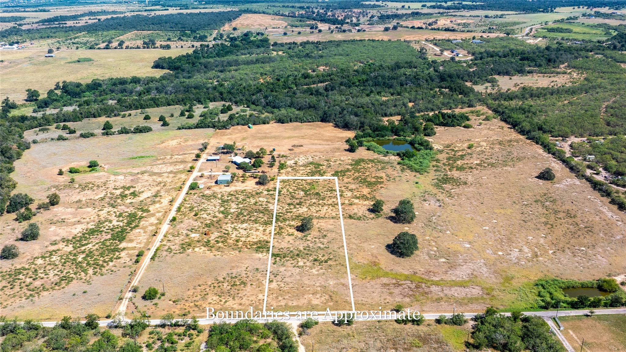 Lot 3b Tumbleweed Tx 78616