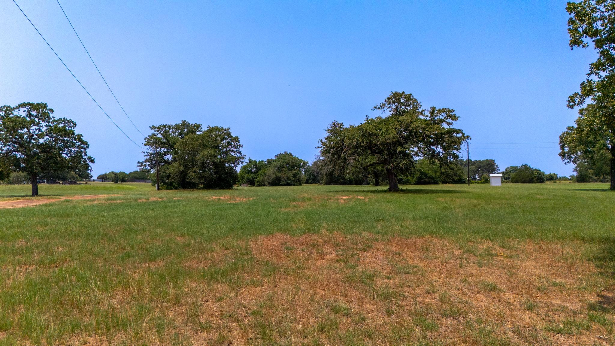 000 Cattlemens Row Tx 78644