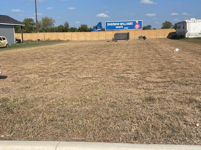 712 Conchas Tx 78640