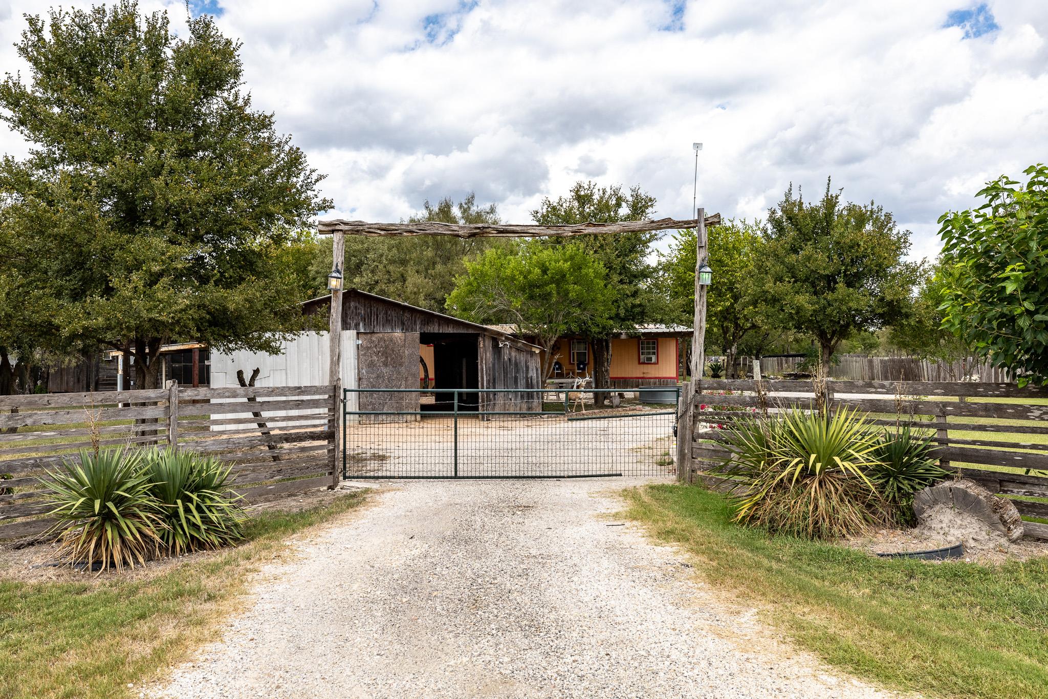 310 Union Hill Tx 78648