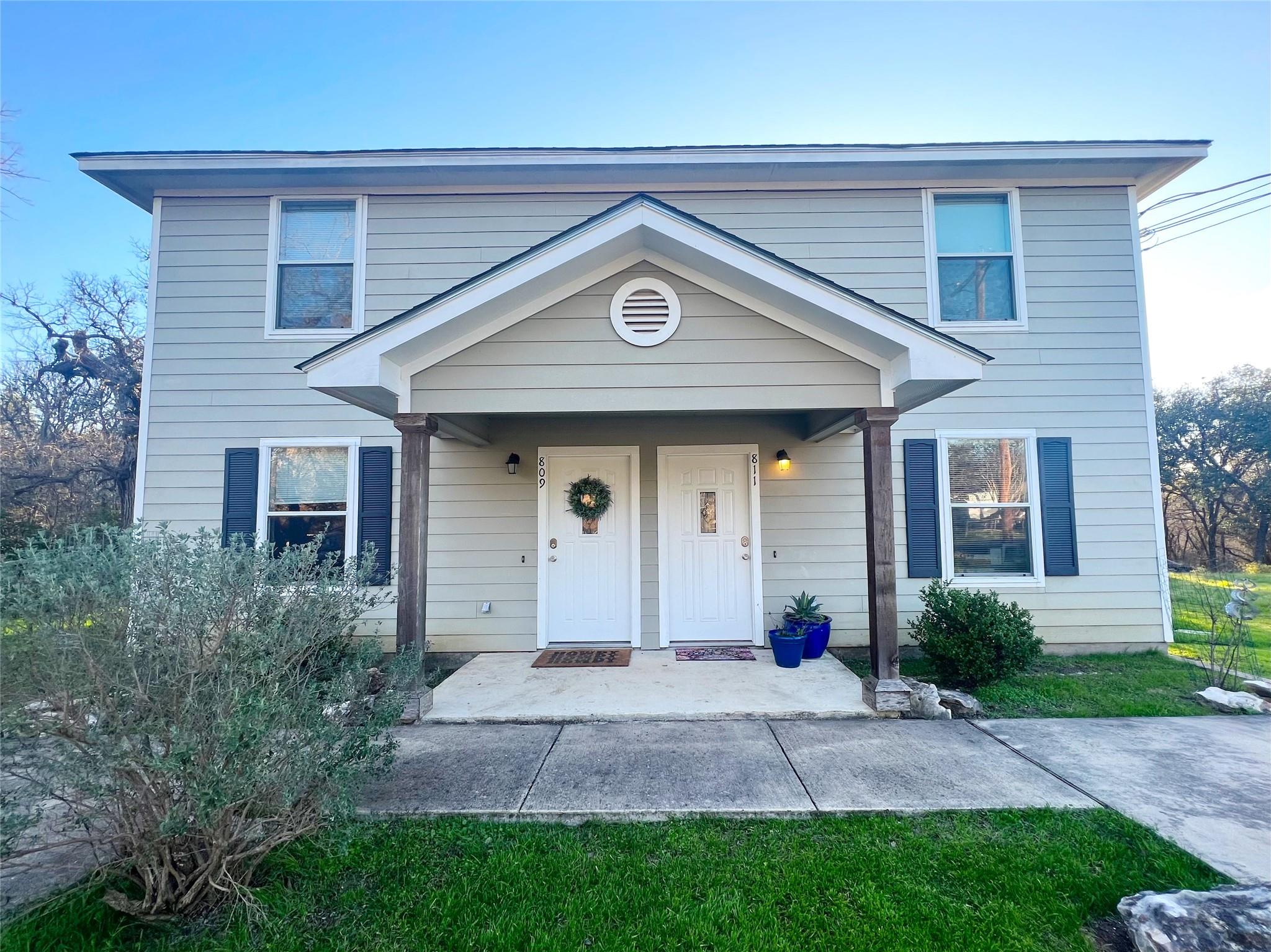 809-811 Perkins Tx 78666