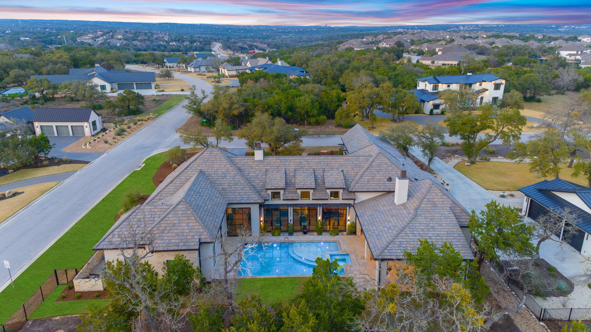 229 Tiffanie Tx 78737