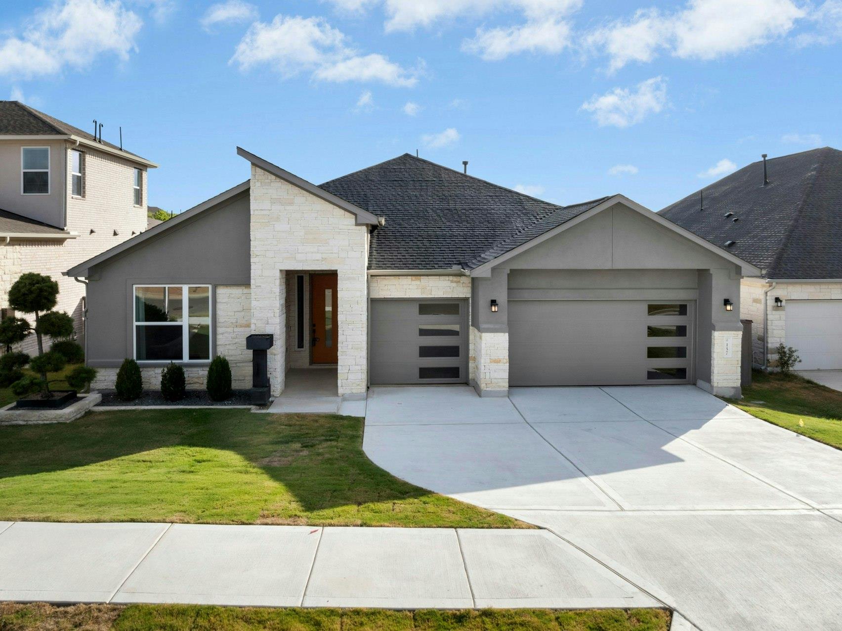 157 Constitution Tx 78640