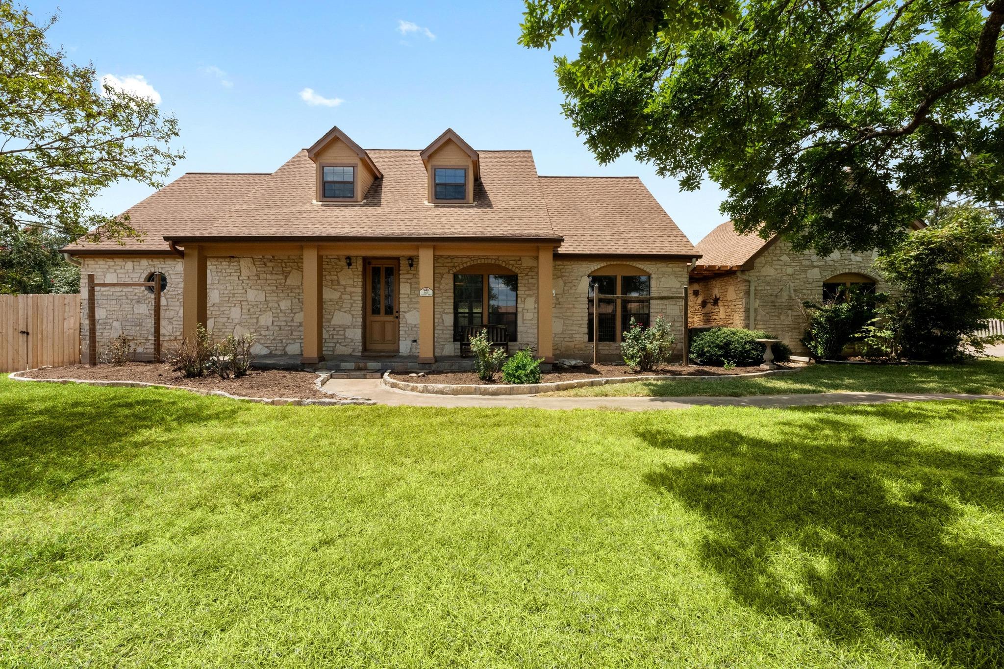 605 Canyon Wren Tx 78610