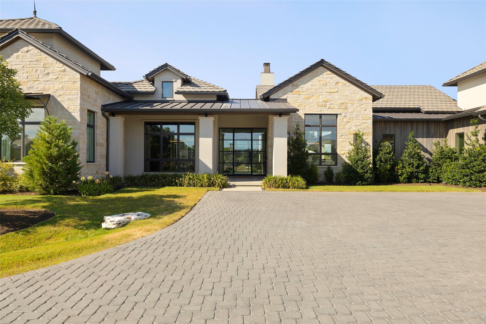 567 Delayne Tx 78737