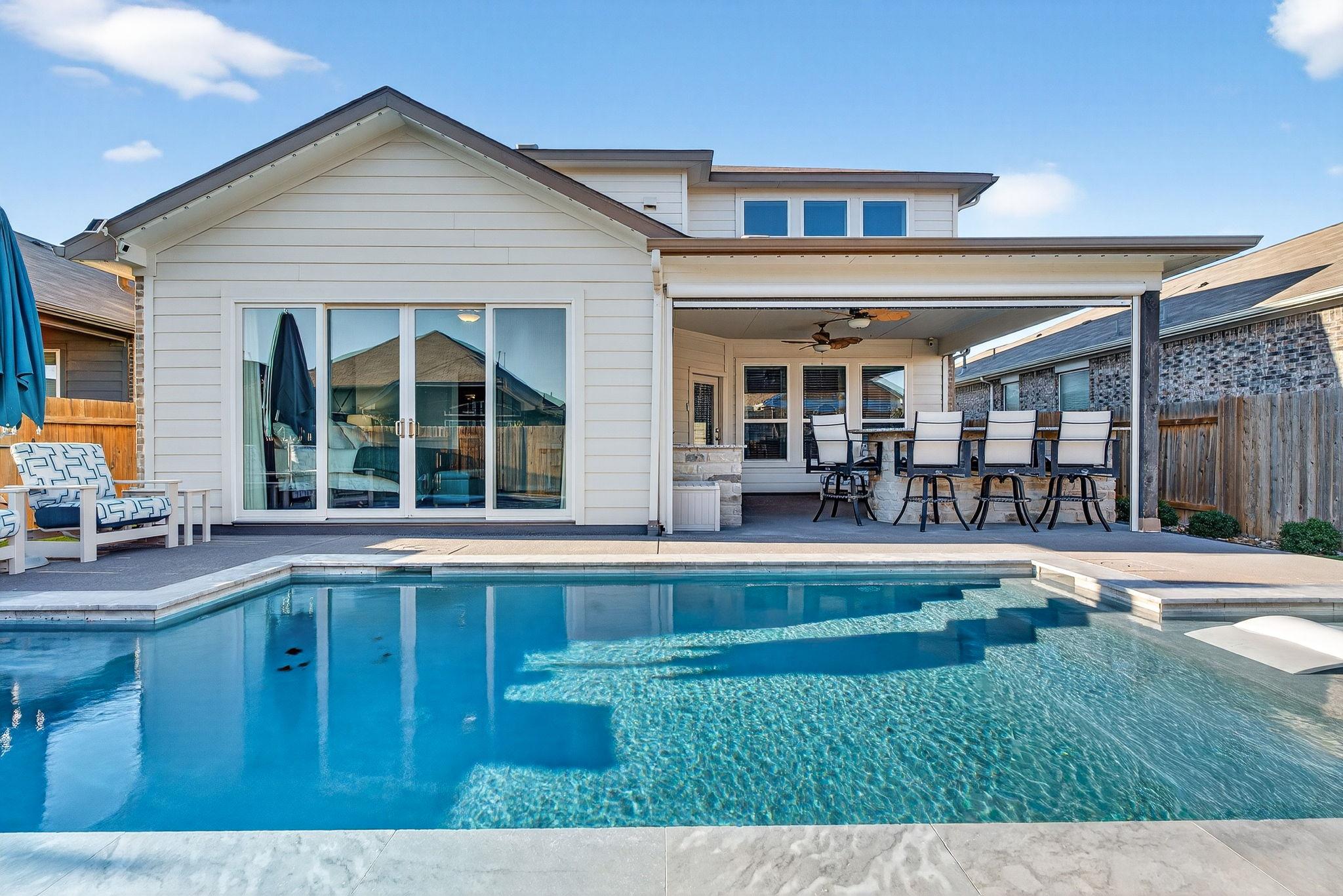 157 Firethorn Tx 78610