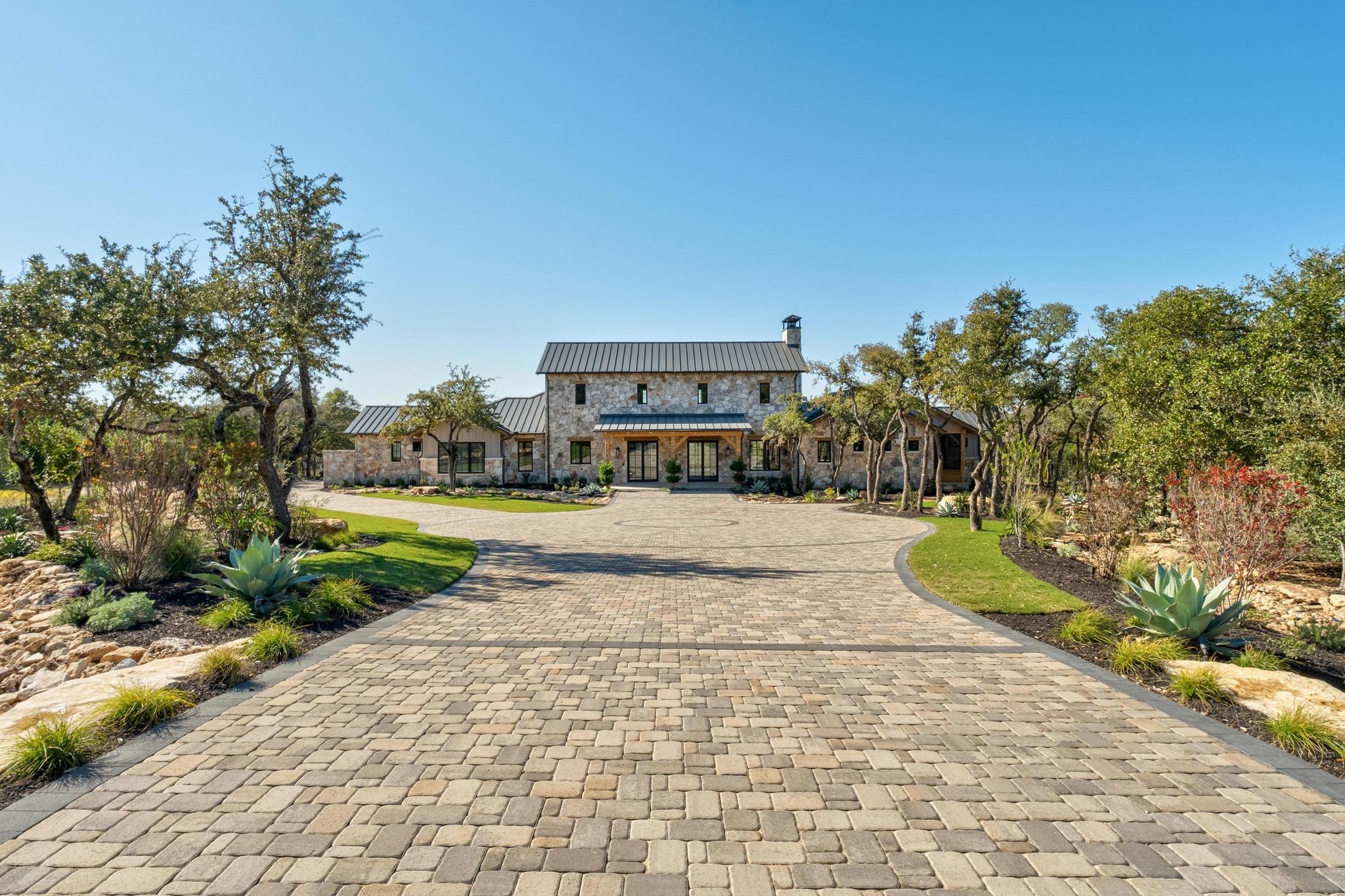 000 Old Red Ranch Tx 78620