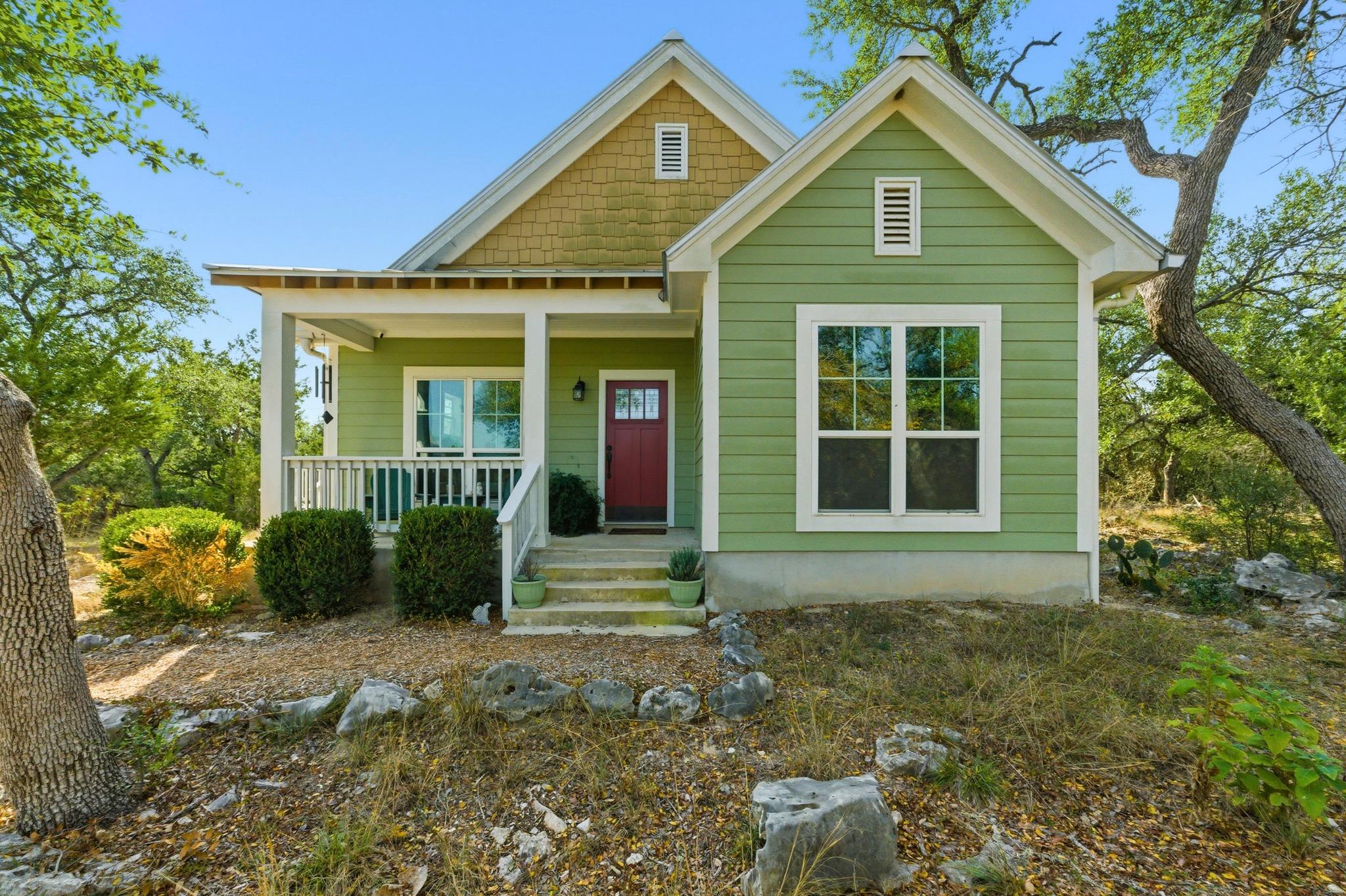 655 Cascade Tx 78666