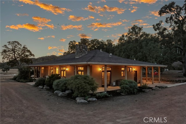 17205 Black Oak Hill