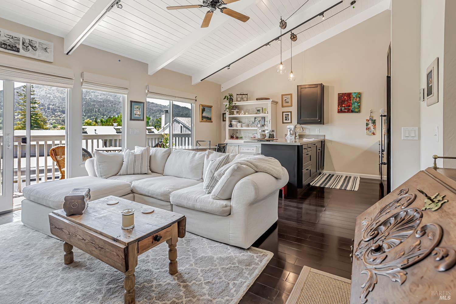 838 Sir Francis Drake Boulevard #3