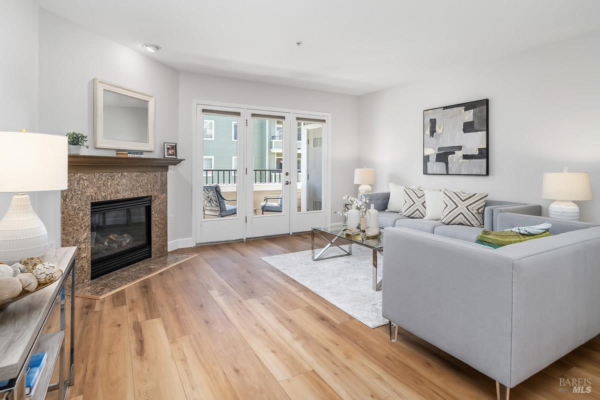 852 Diablo Avenue #102