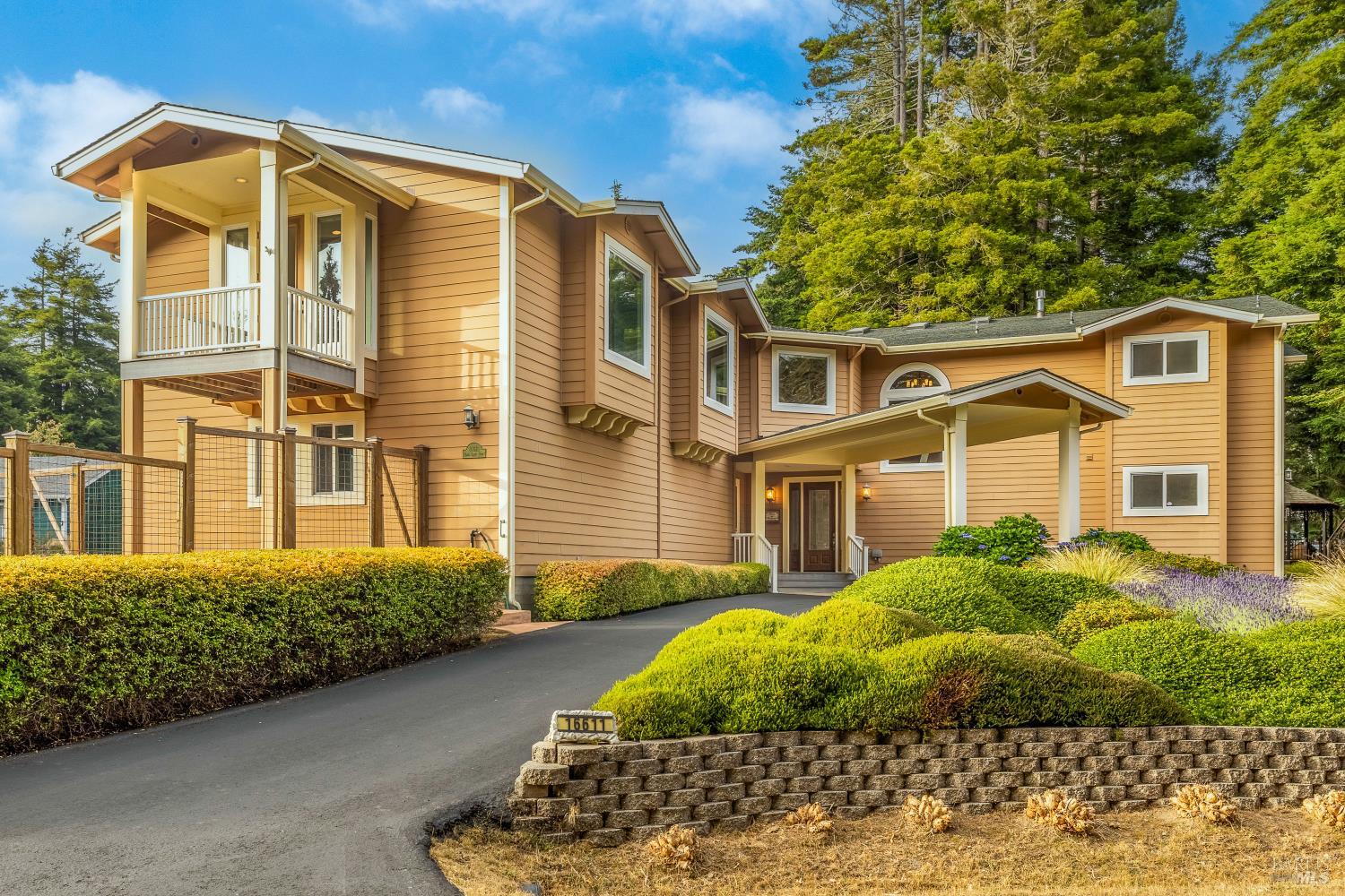 16611 Pearl Ranch Road