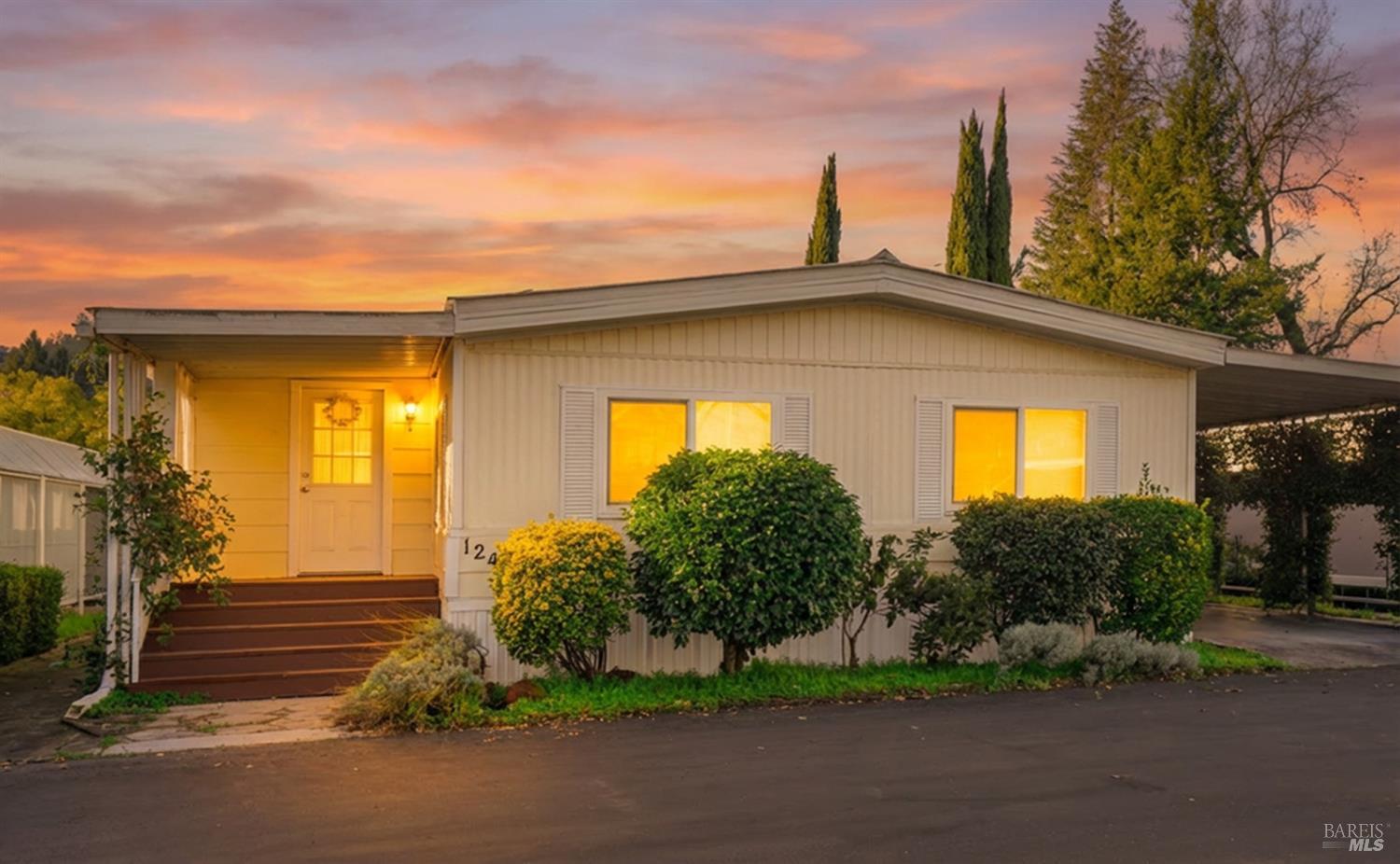 2412 Foothill Boulevard #124