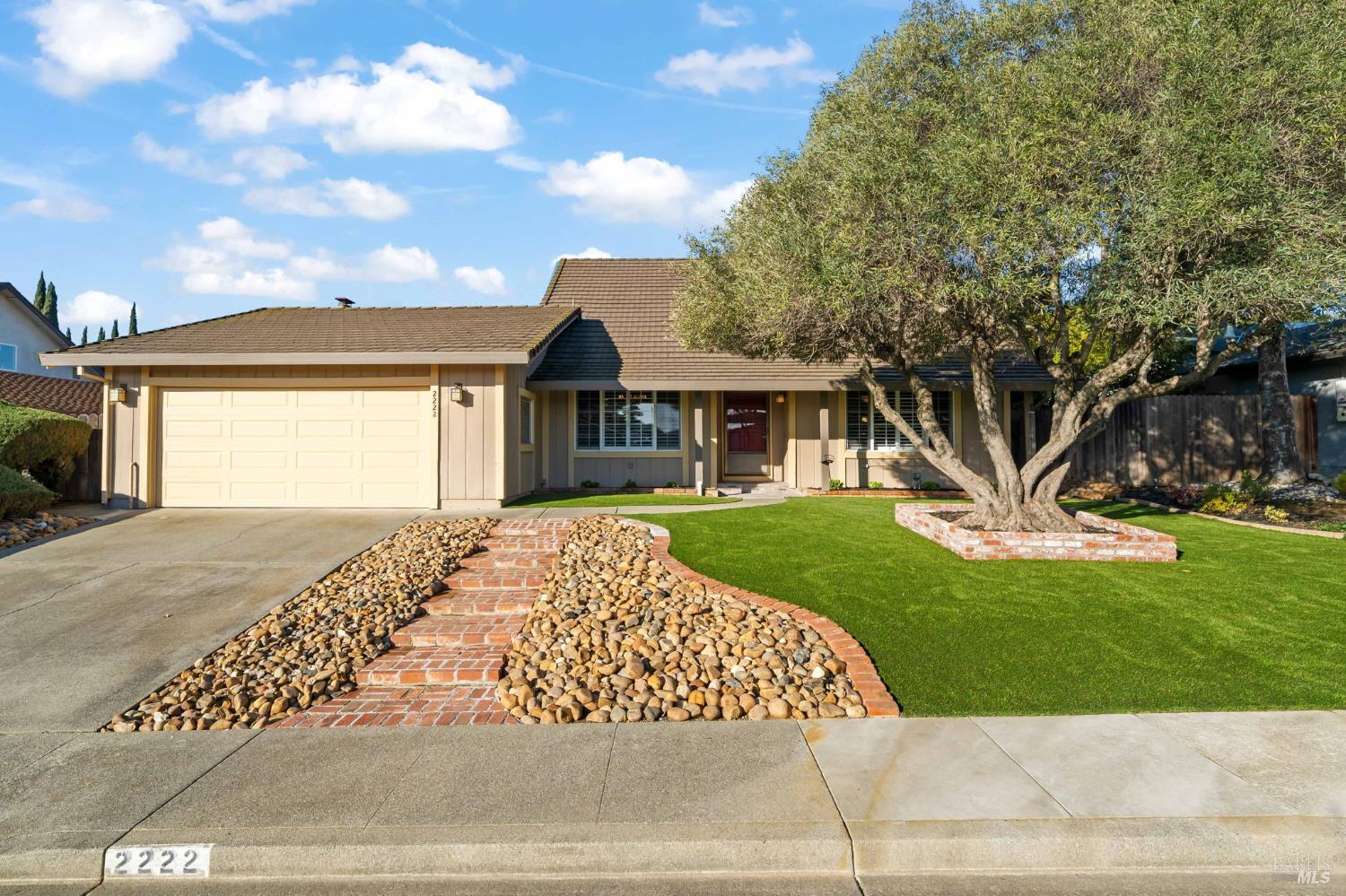 2222 Madrone Drive