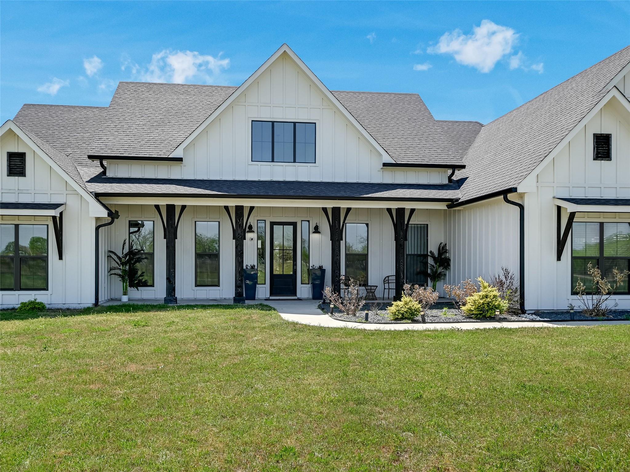 19819 Lockwood Tx 78653