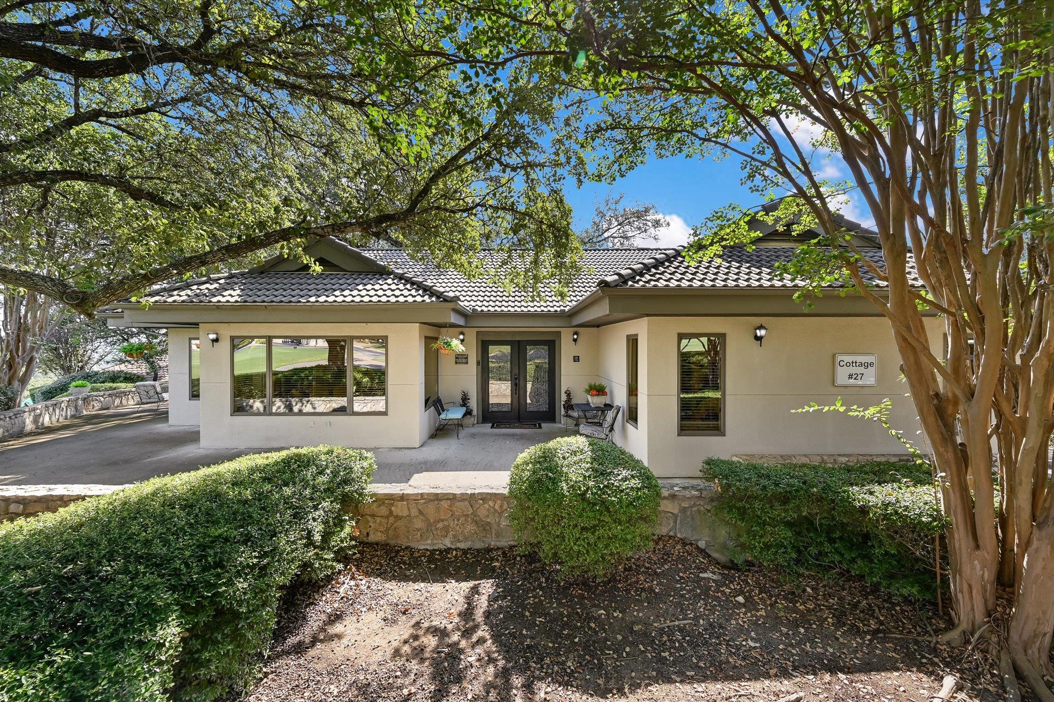 1800 Clubhouse Hill Tx 78669