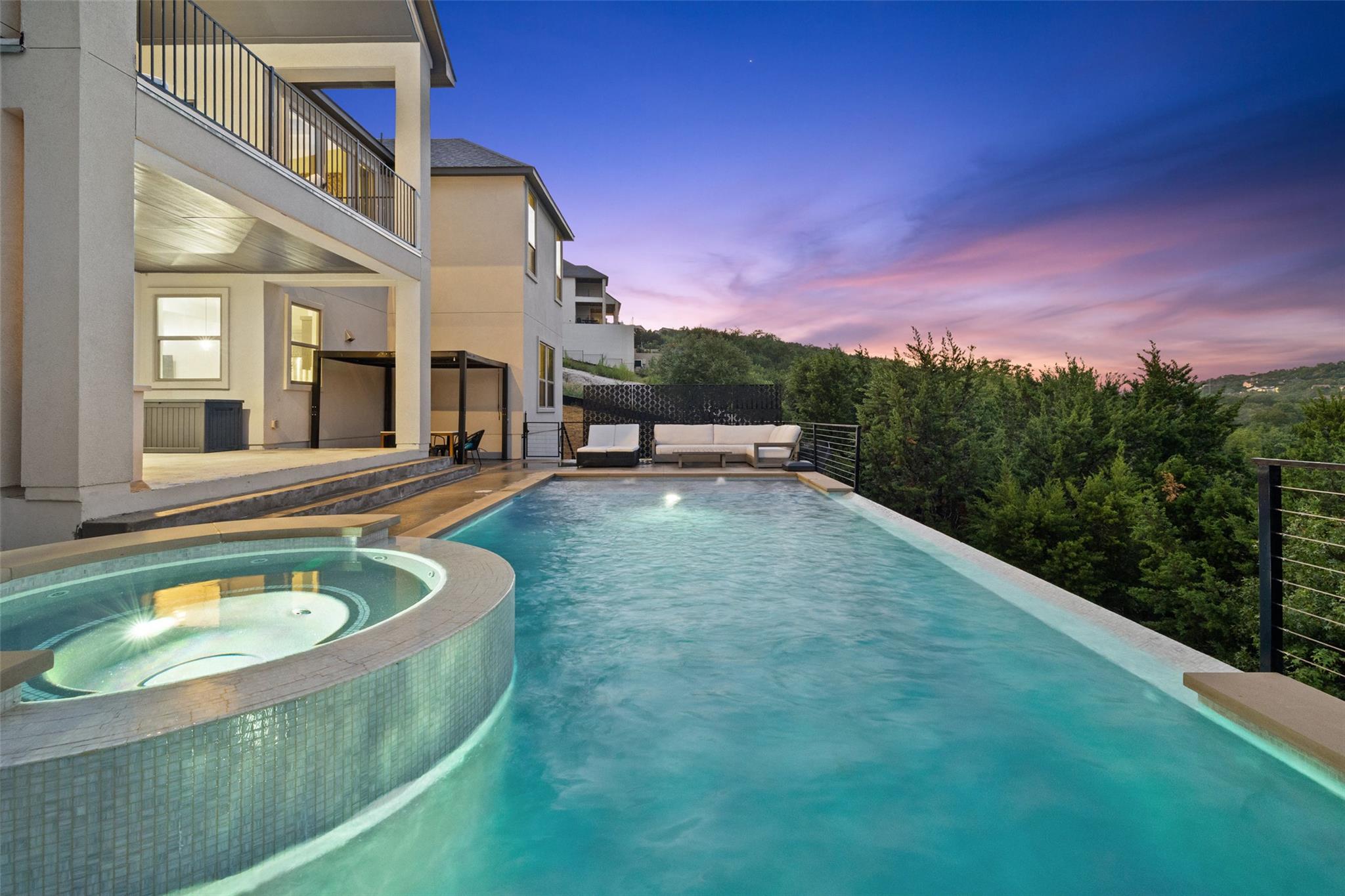 2220 Normandy Tx 78641