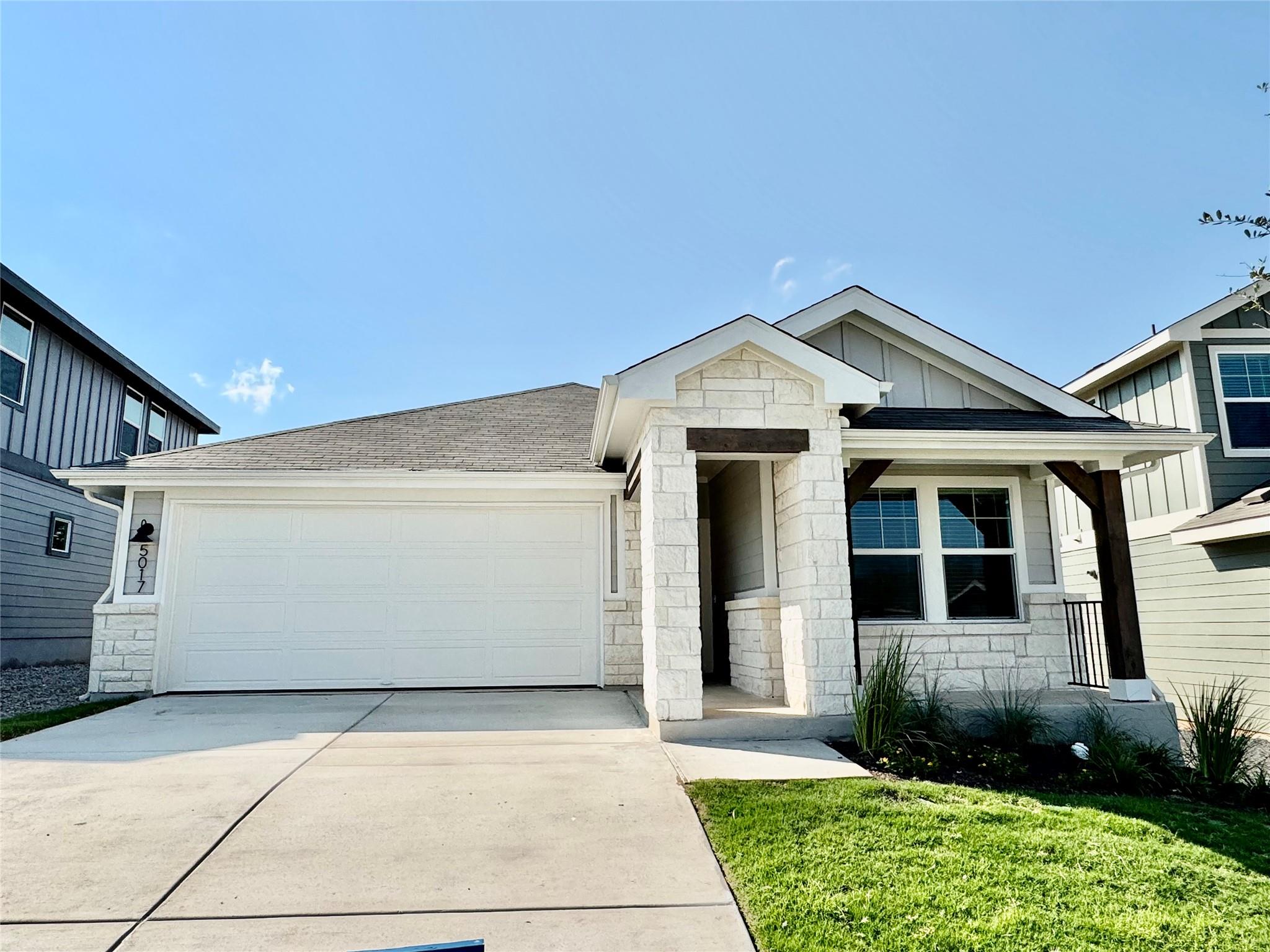 5017 Hazelnut Tx 78617