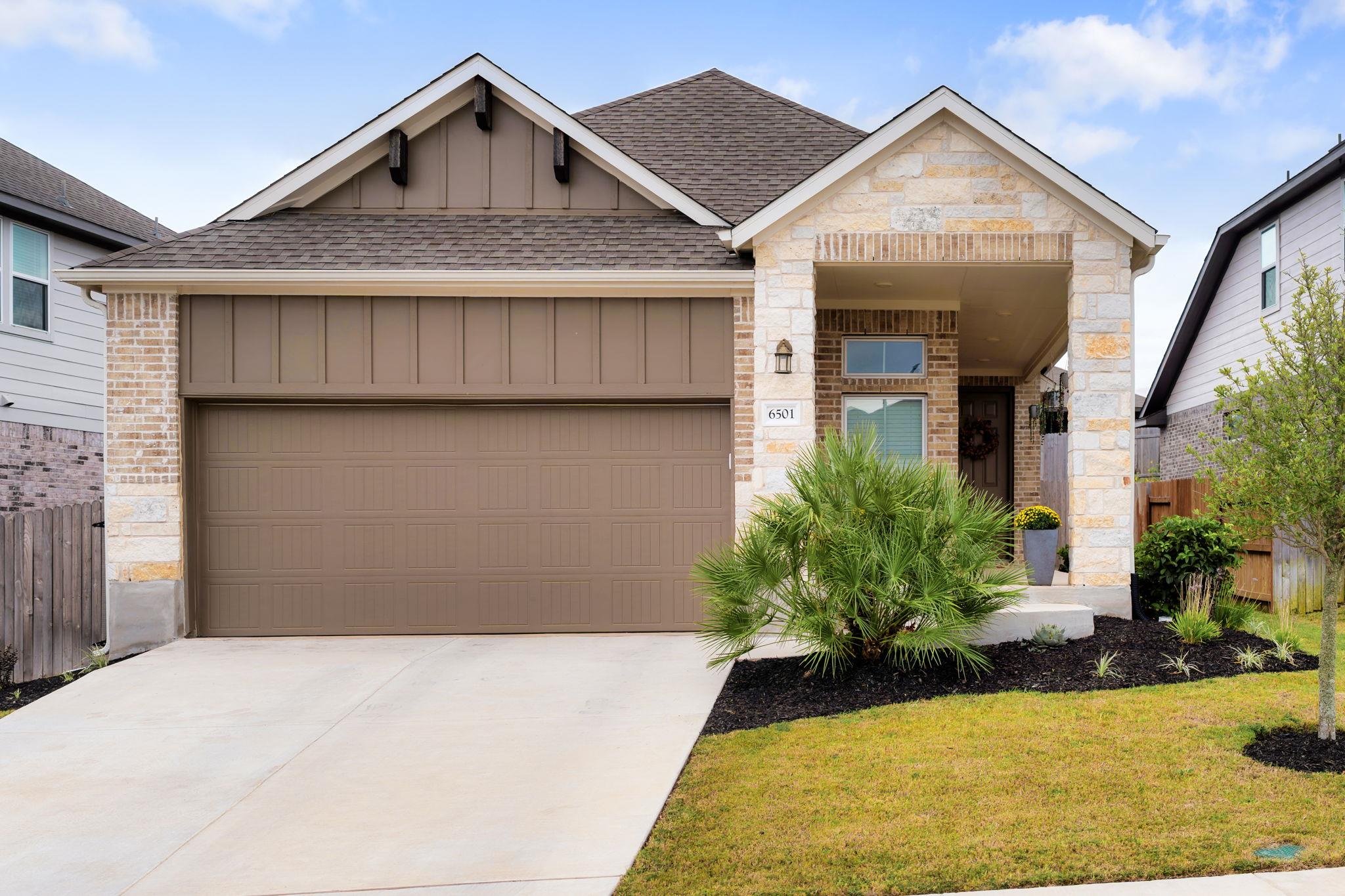 6501 Night Chinook Tx 78610