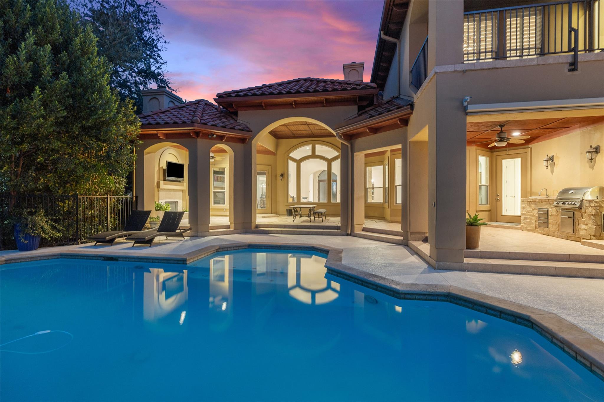 101 Lakeway Hills Tx 78734