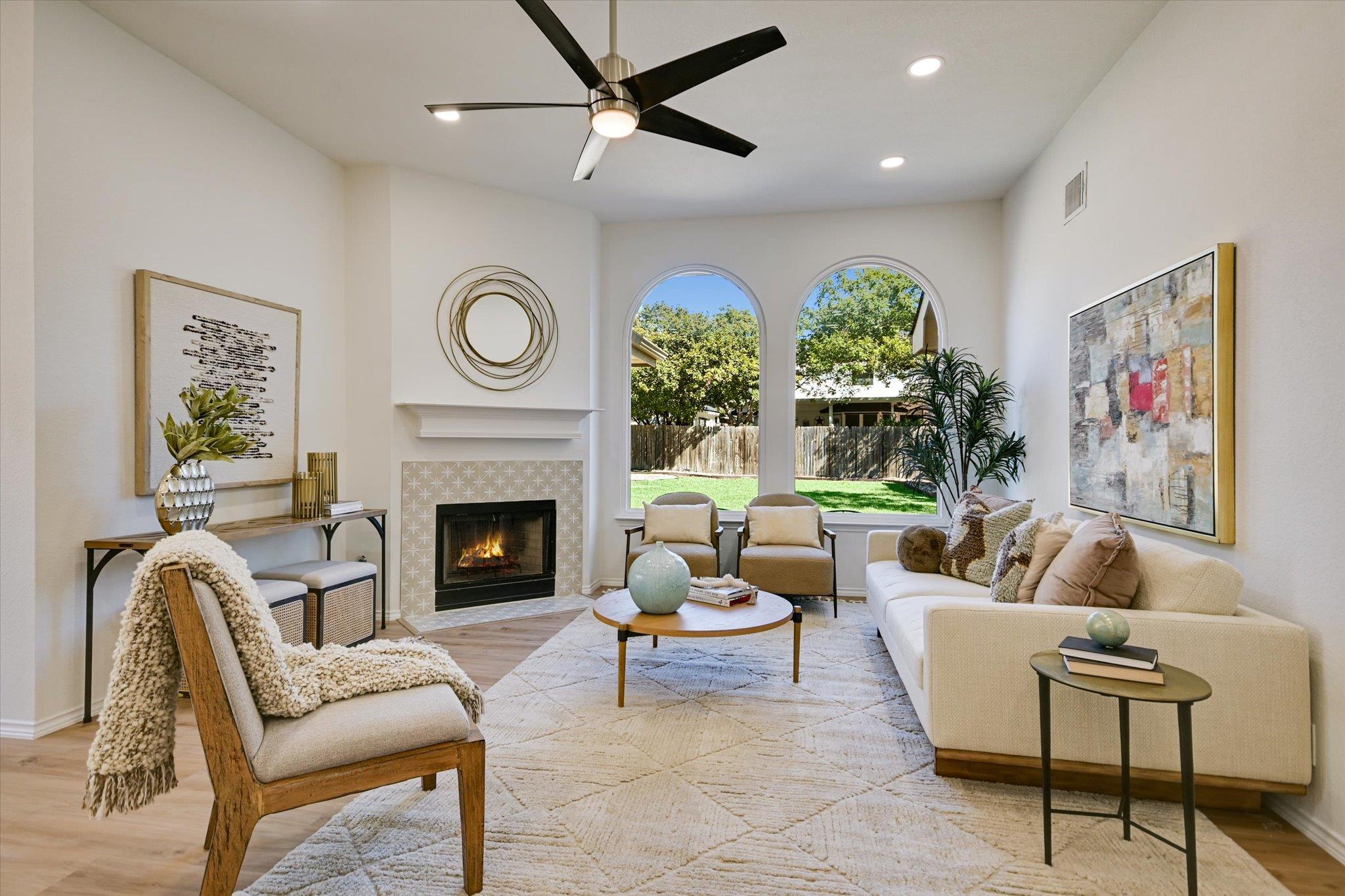 17111 Copperhead Tx 78664