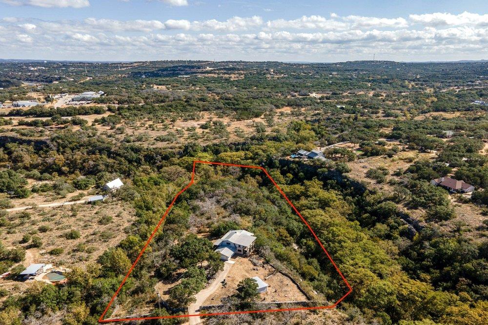 4200 Three Creek Trail Tx 78669