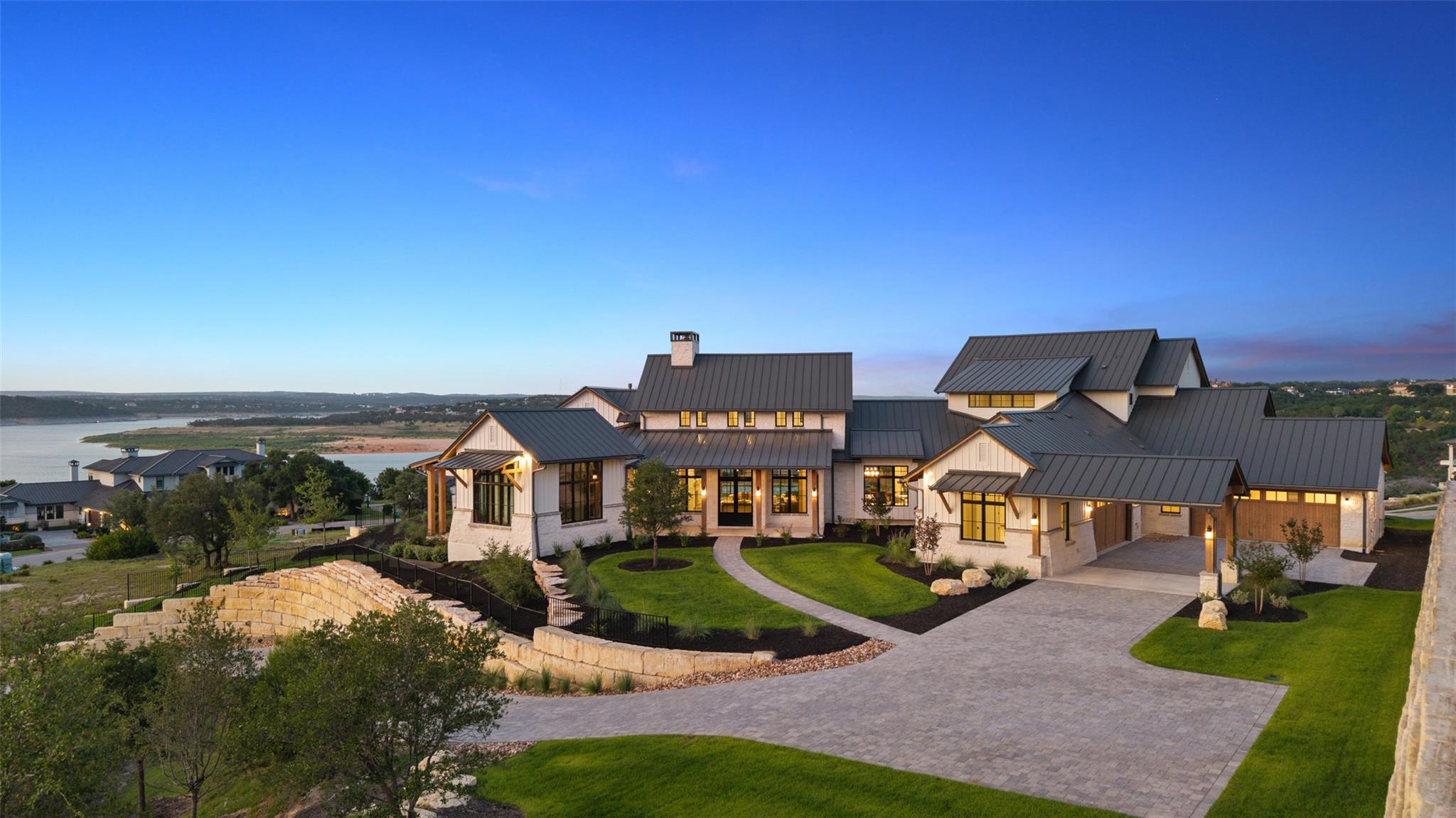 622 Casasanta Tx 78738