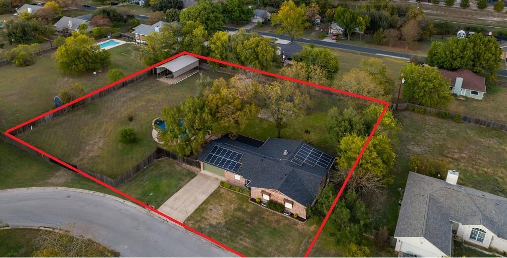 1802 Bumblebee Tx 78660