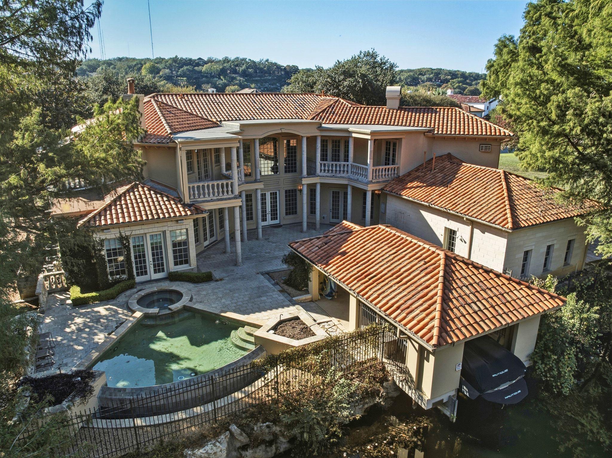 4511 Island Tx 78731