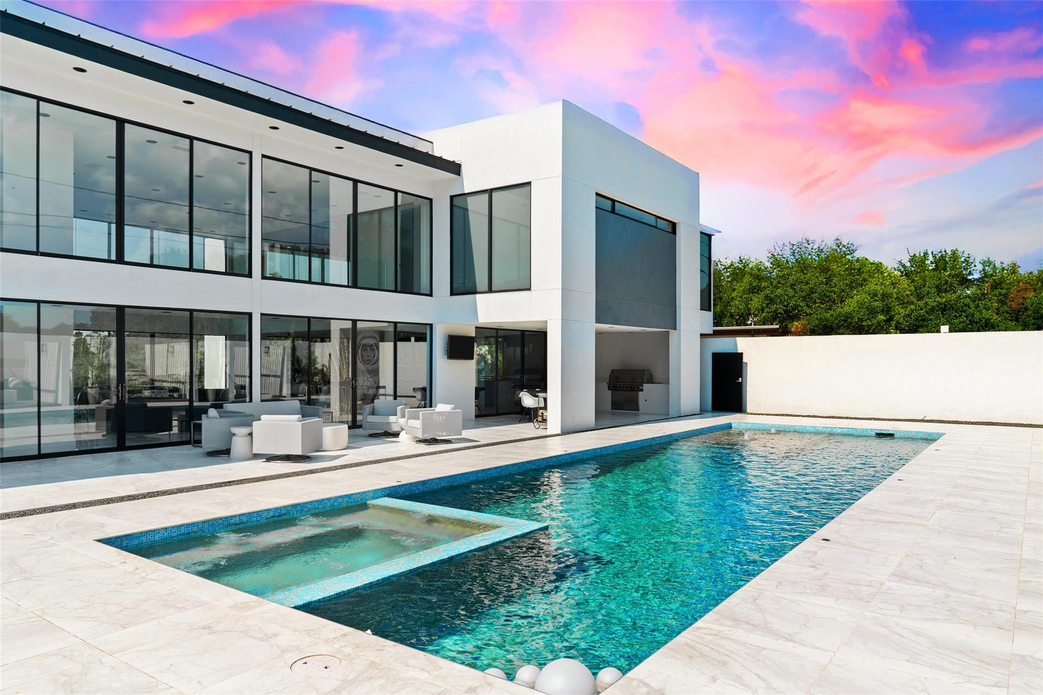 1501 Ridgecrest Tx 78746