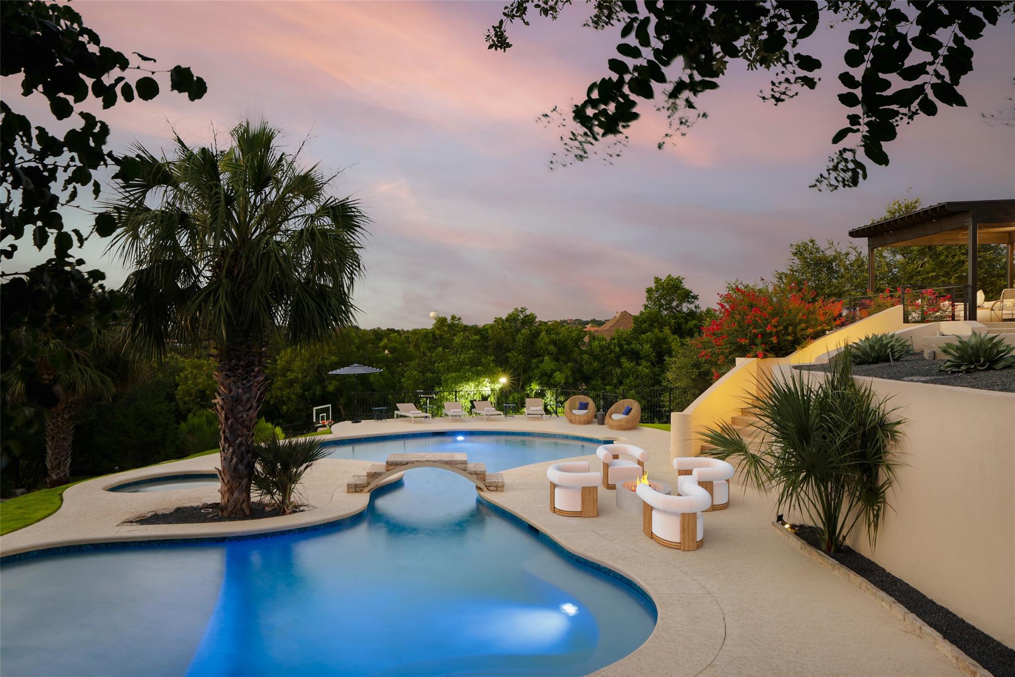 3304 Barton Creek Tx 78735