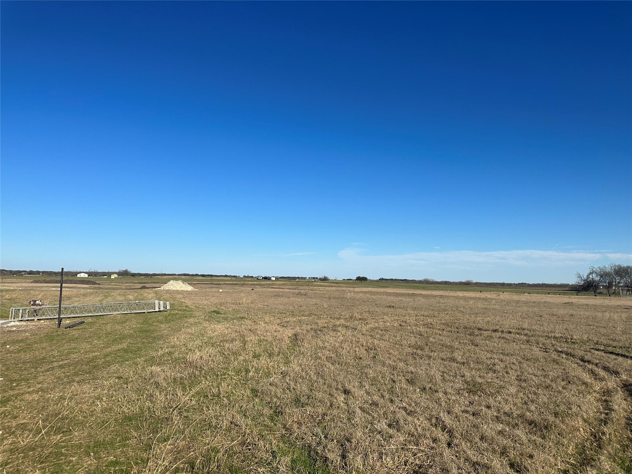 400 County Rd 167 Tx 78626