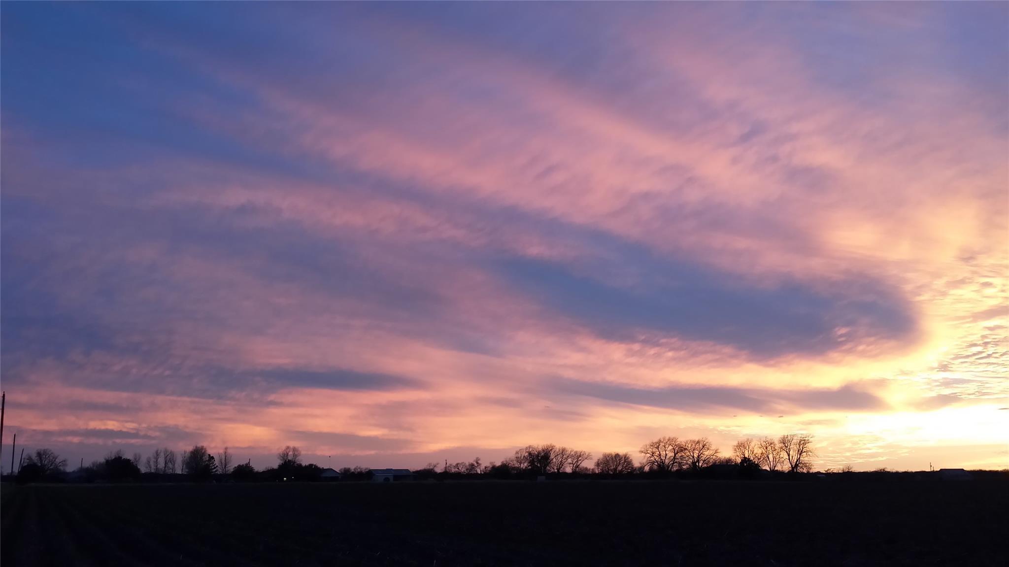 3530 County Road 405 Tx 76574