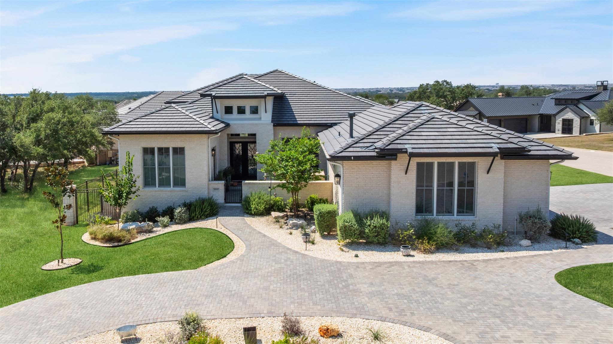 1000 Flint Ridge Tx 78628