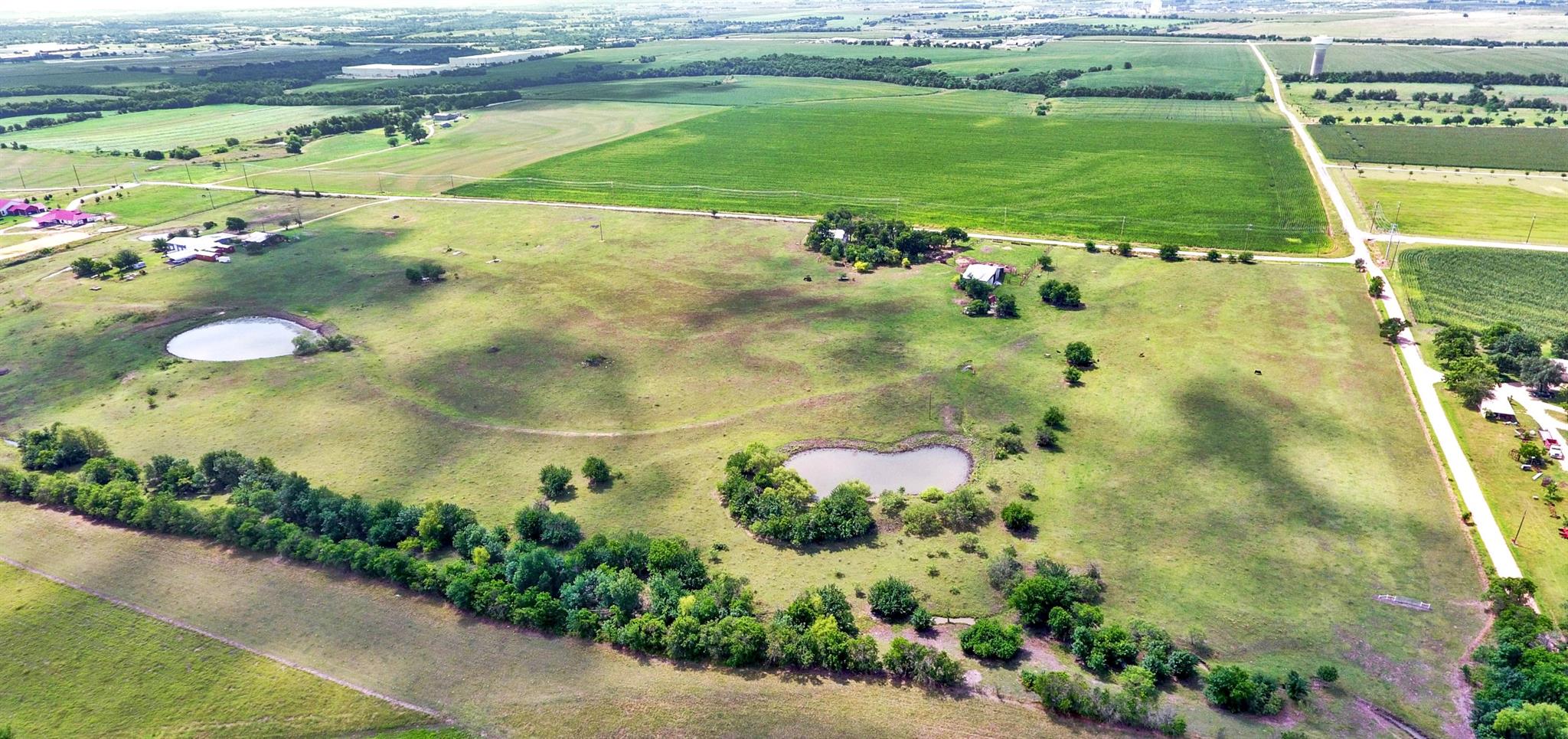 151 County Road 398 Tx 76574