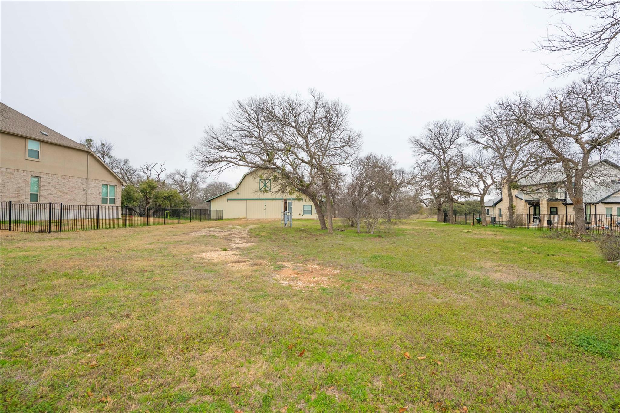 1301 Scenic Oaks Tx 78628