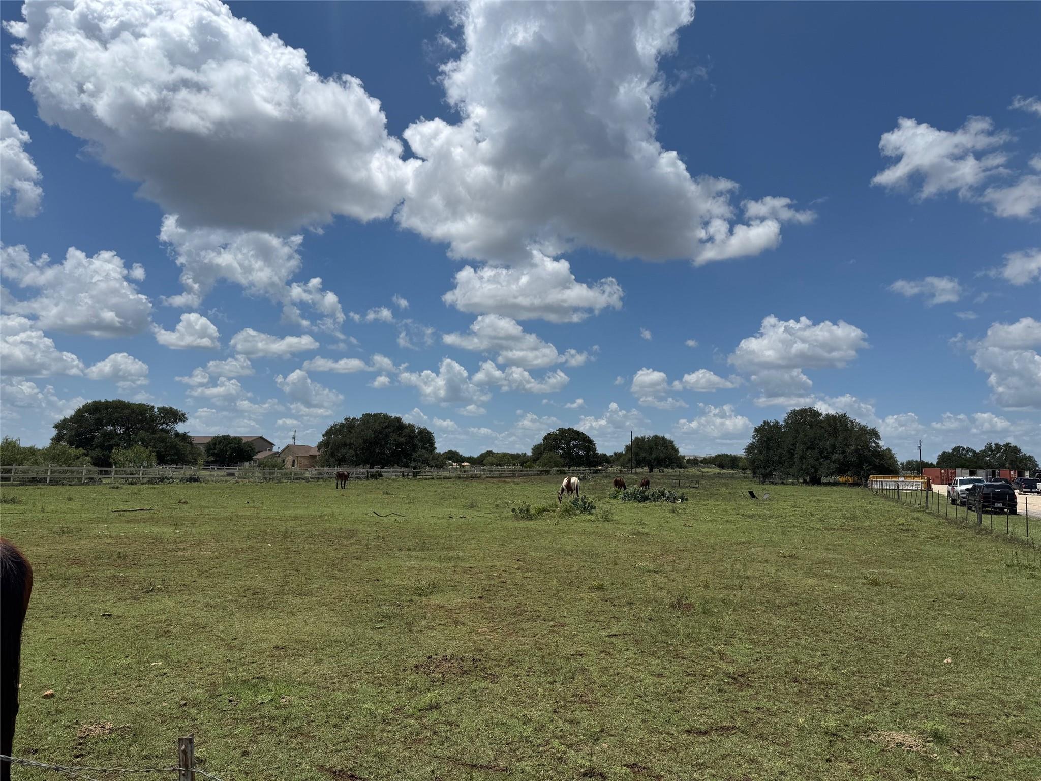 550 Shell Stone Tx 78628