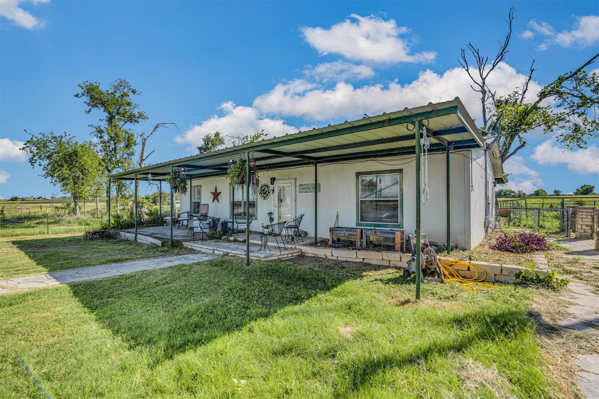 3007 County Road 303 Tx 76537
