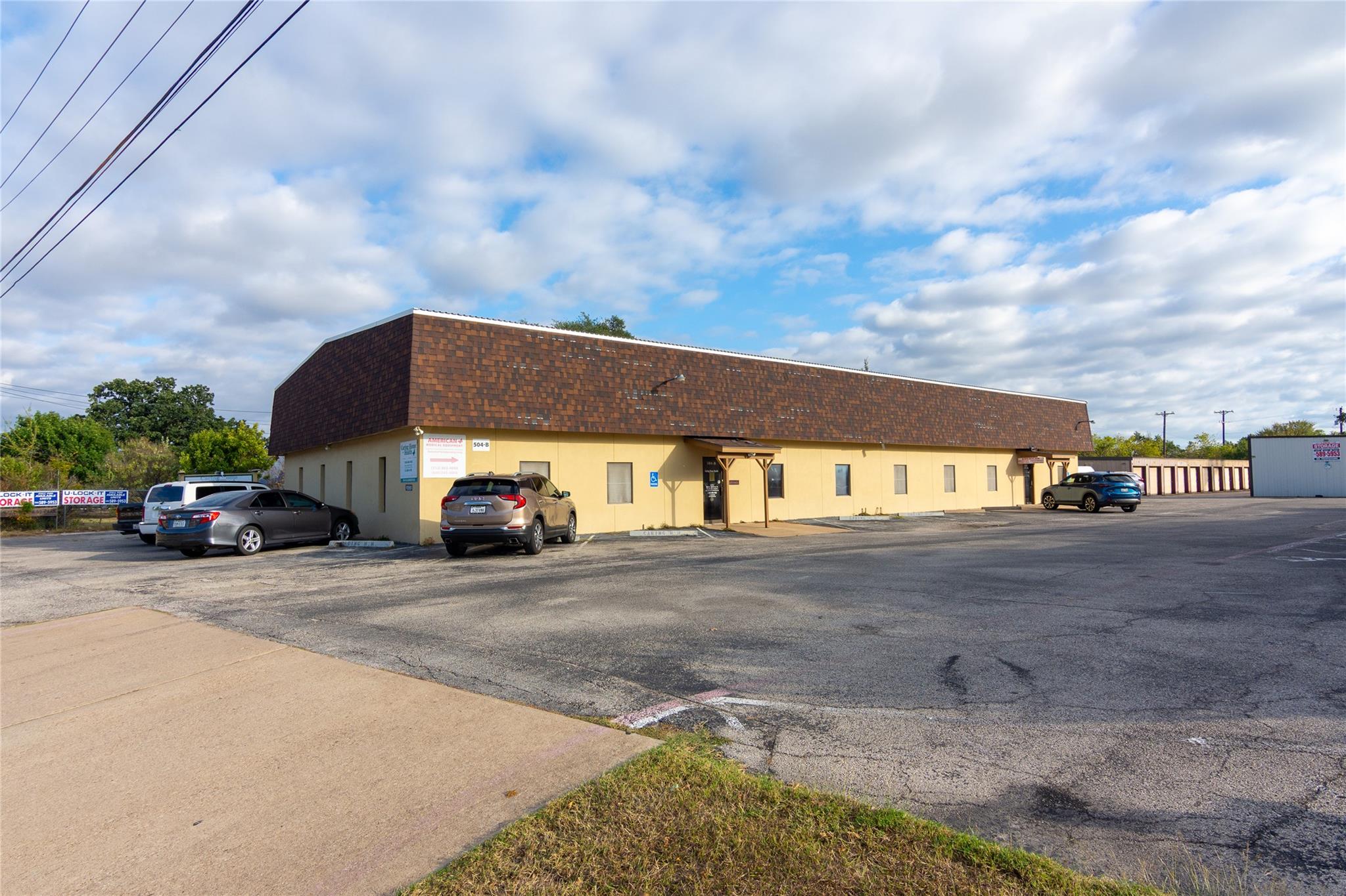 504 Leander Tx 78626