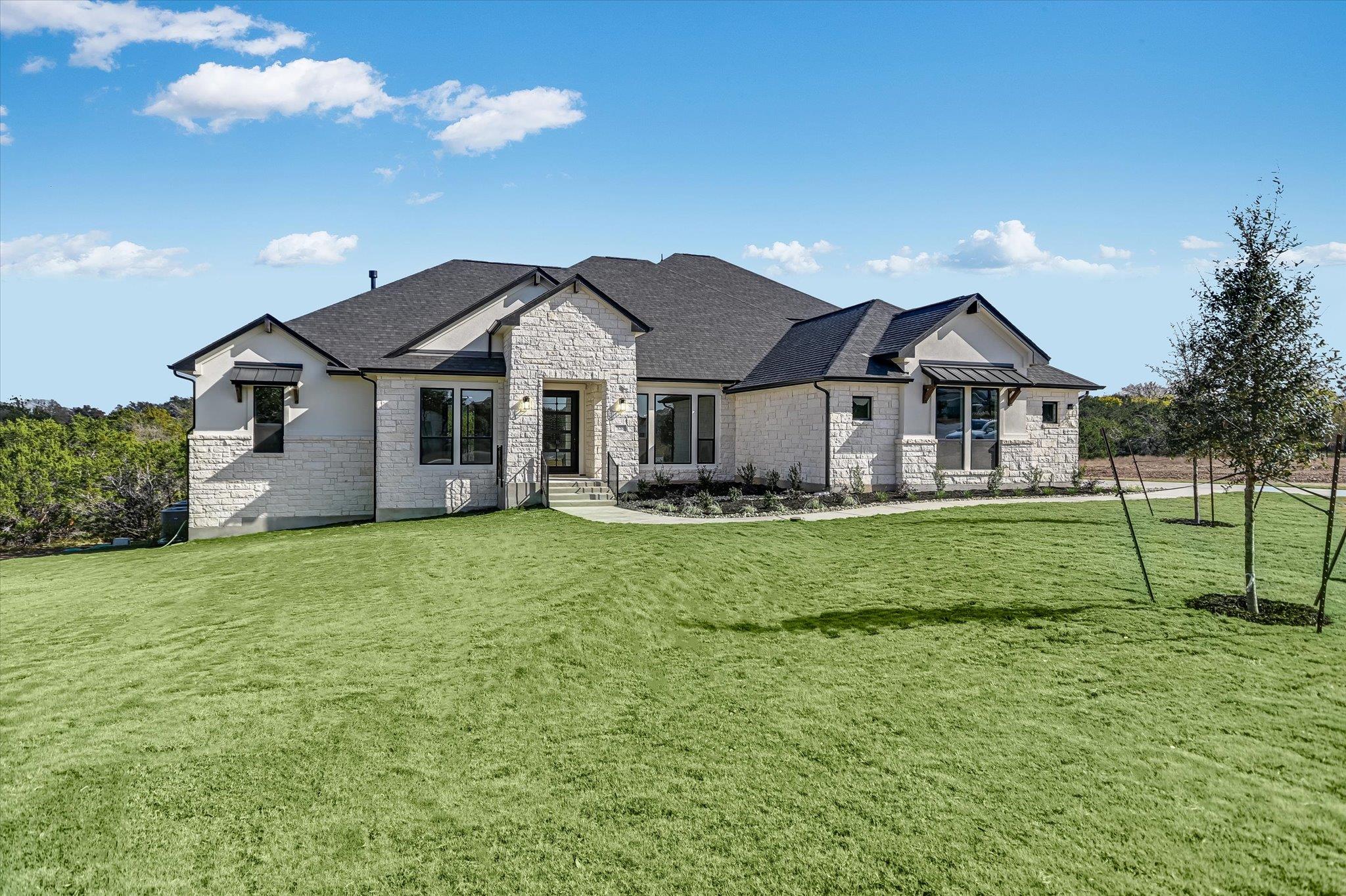 520 Wonderstruck Tx 78642